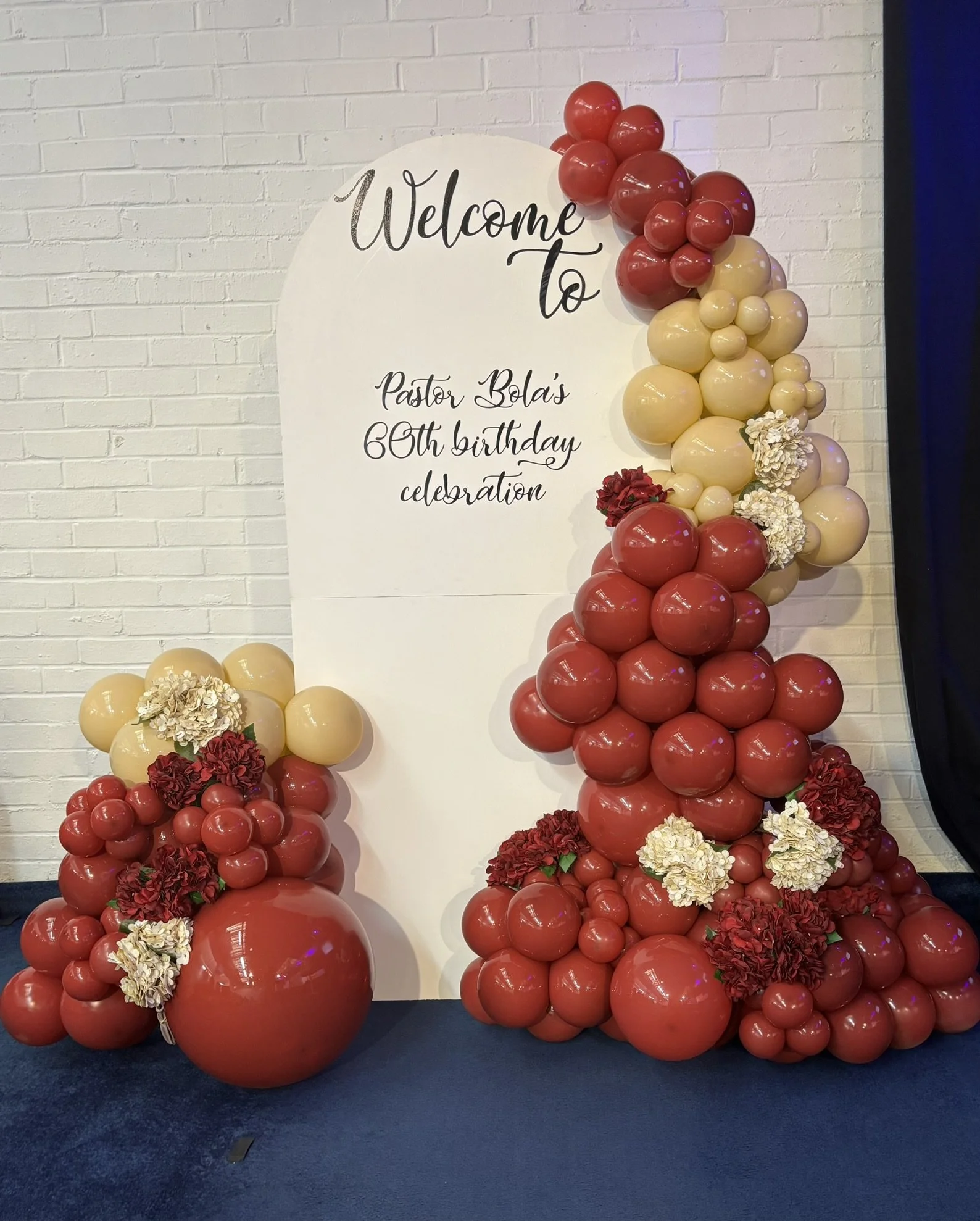 red and cream garland.JPEG