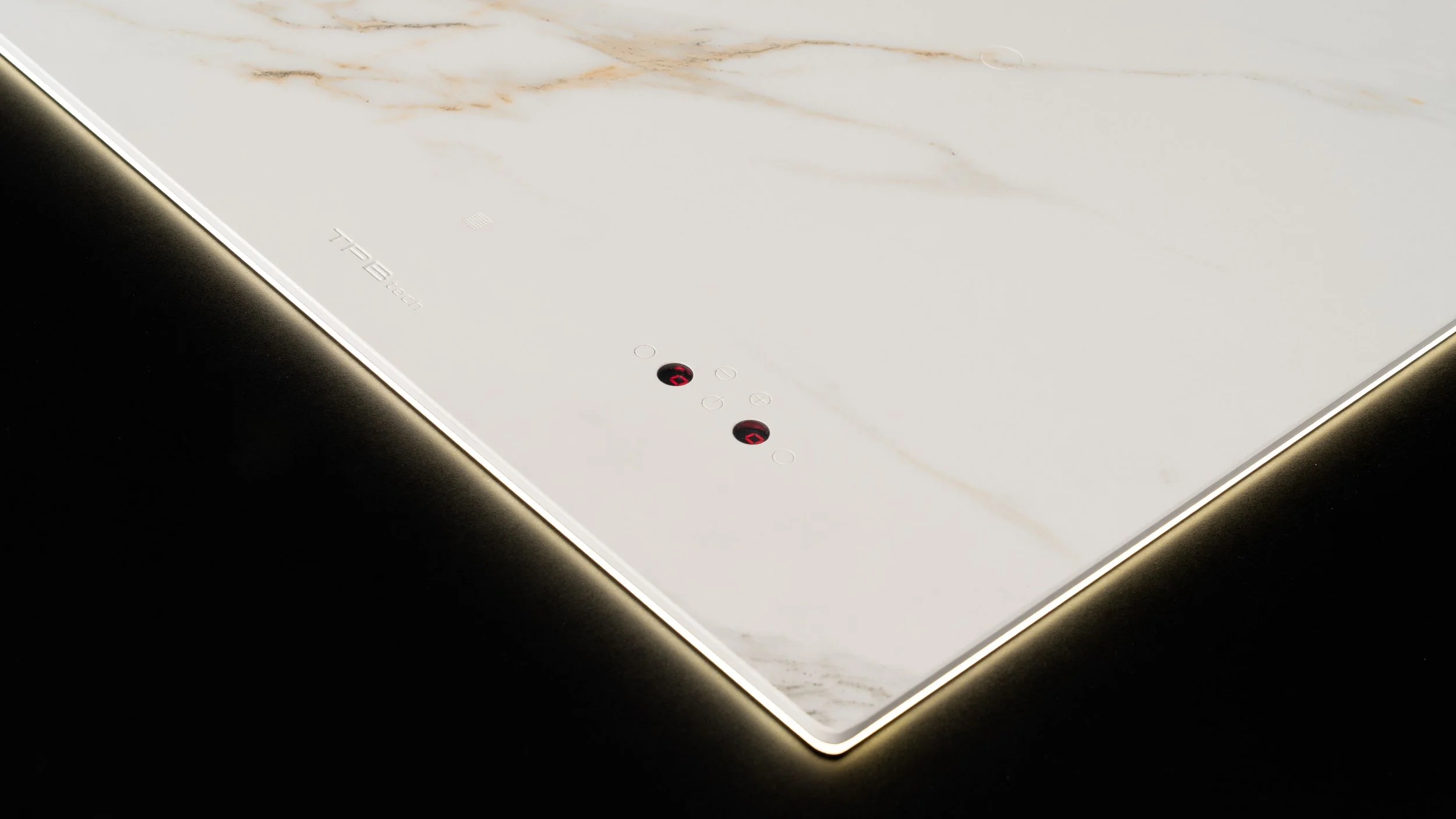 NEO CALACATTA ROMA SILK
PVP: 1.869,00 €  (2 inductores: Ø230 +Ø170)
PVP: 2.849,00 € (3 inductores:Ø230+Ø230+Ø170)
PVP: 3.069, 22 € (3 inductores: Ø280+Ø230+Ø170)