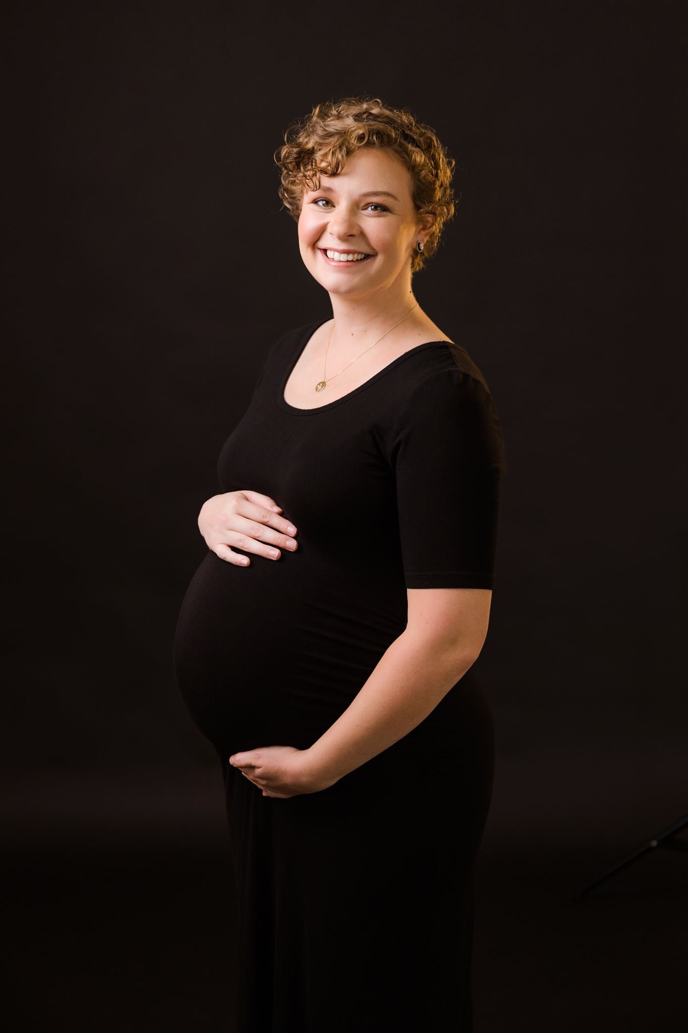 auburn-maternity-studio-session-1595_websize.jpg