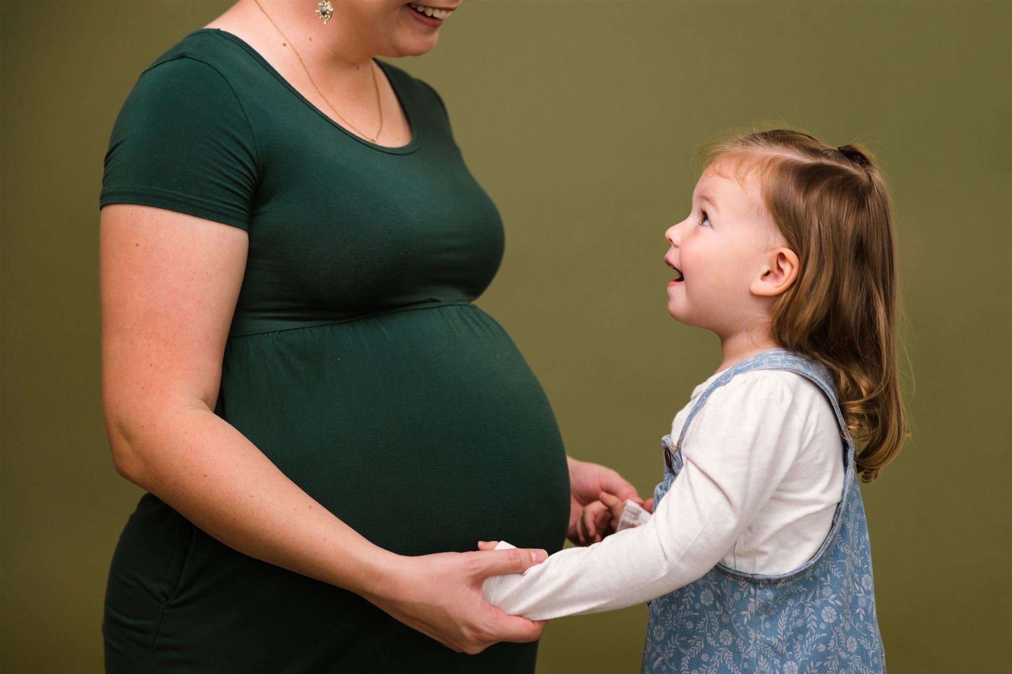 auburn-maternity-studio-session-1680_websize.jpg