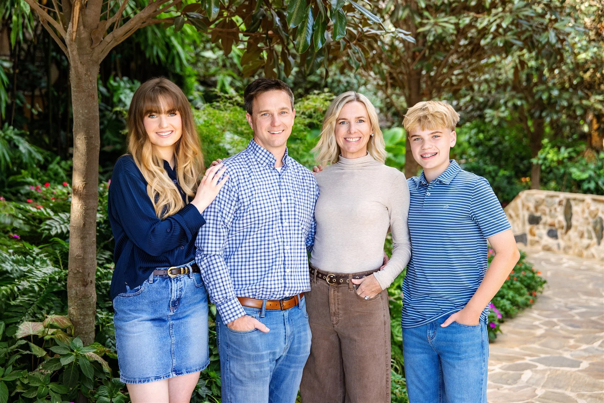 Olivia | Auburn Senior + Family Portraits Botanic &amp; Arboretum