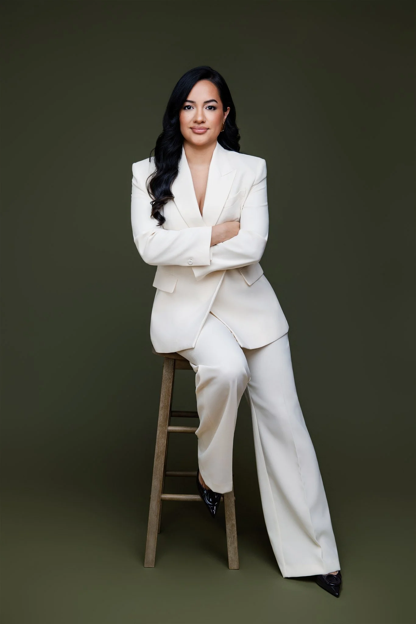 Elizabeth | Editorial Studio Branding Headshots