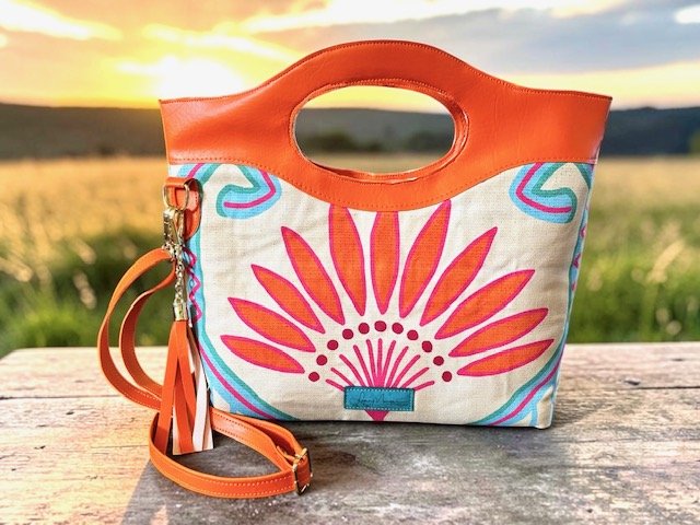 Barbara Handbag/Crossbody