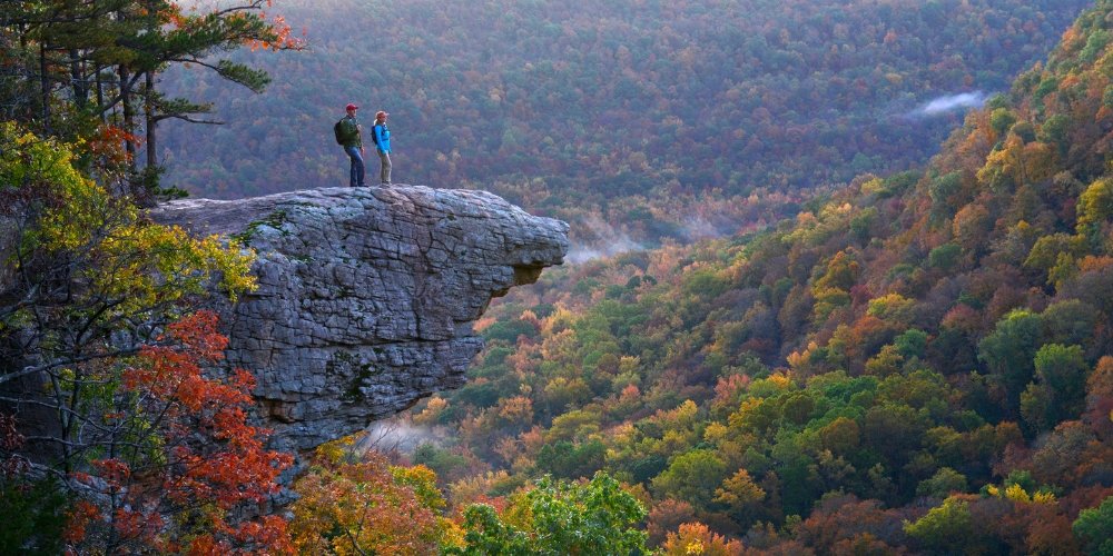 Hawksbill Crag + BOC Zipline Tour