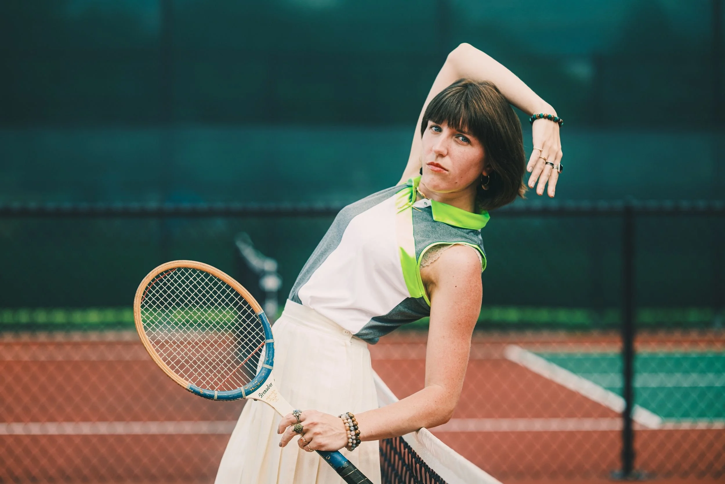 nicollete-tennis-editorial-moody-court-portrait.jpg
