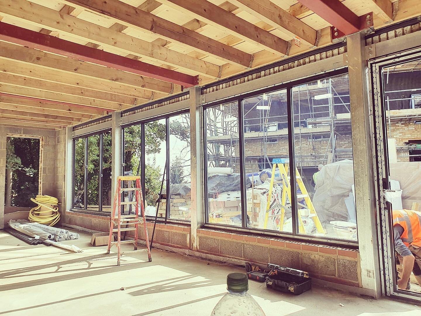 Sunny Monday back on site at Alma Place 🙌🏼

Standing inside the office looking out towards the duplexes.

_______________________________

#almaplaceproject #almaplace #crystalpalace #crystalpalacetriangle #londonproperty #southlondon #construction
