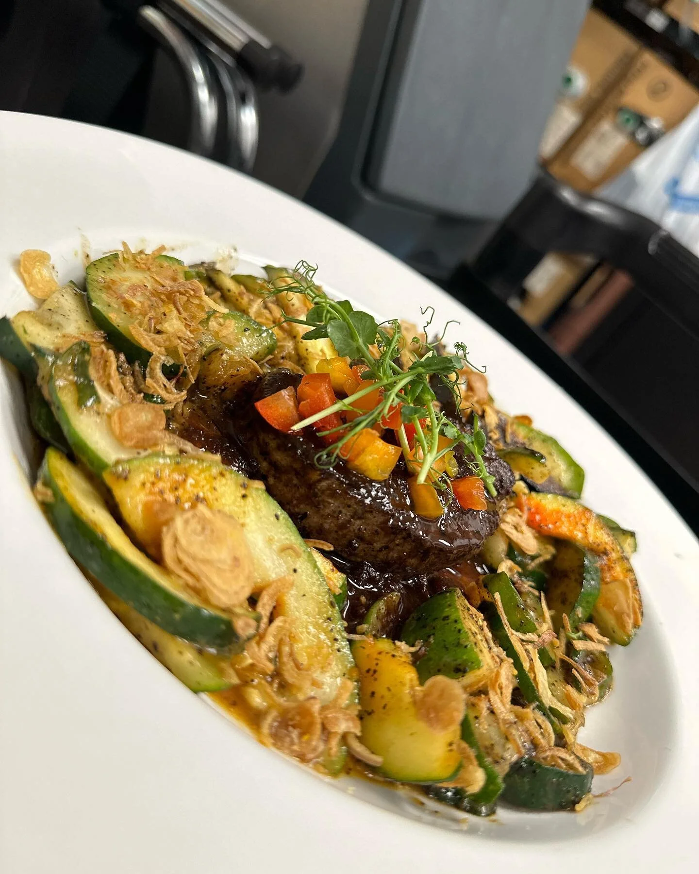 Steak Ratatouille @ Tartare
Discover a new level of taste!