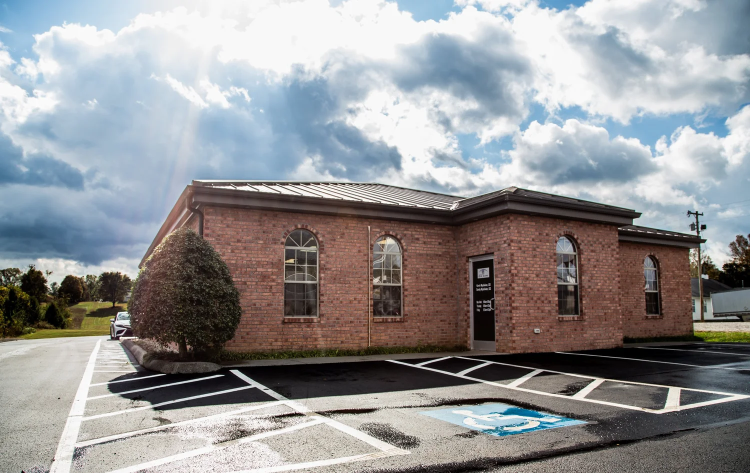 Jacksboro, TN — Associates In Eye Care