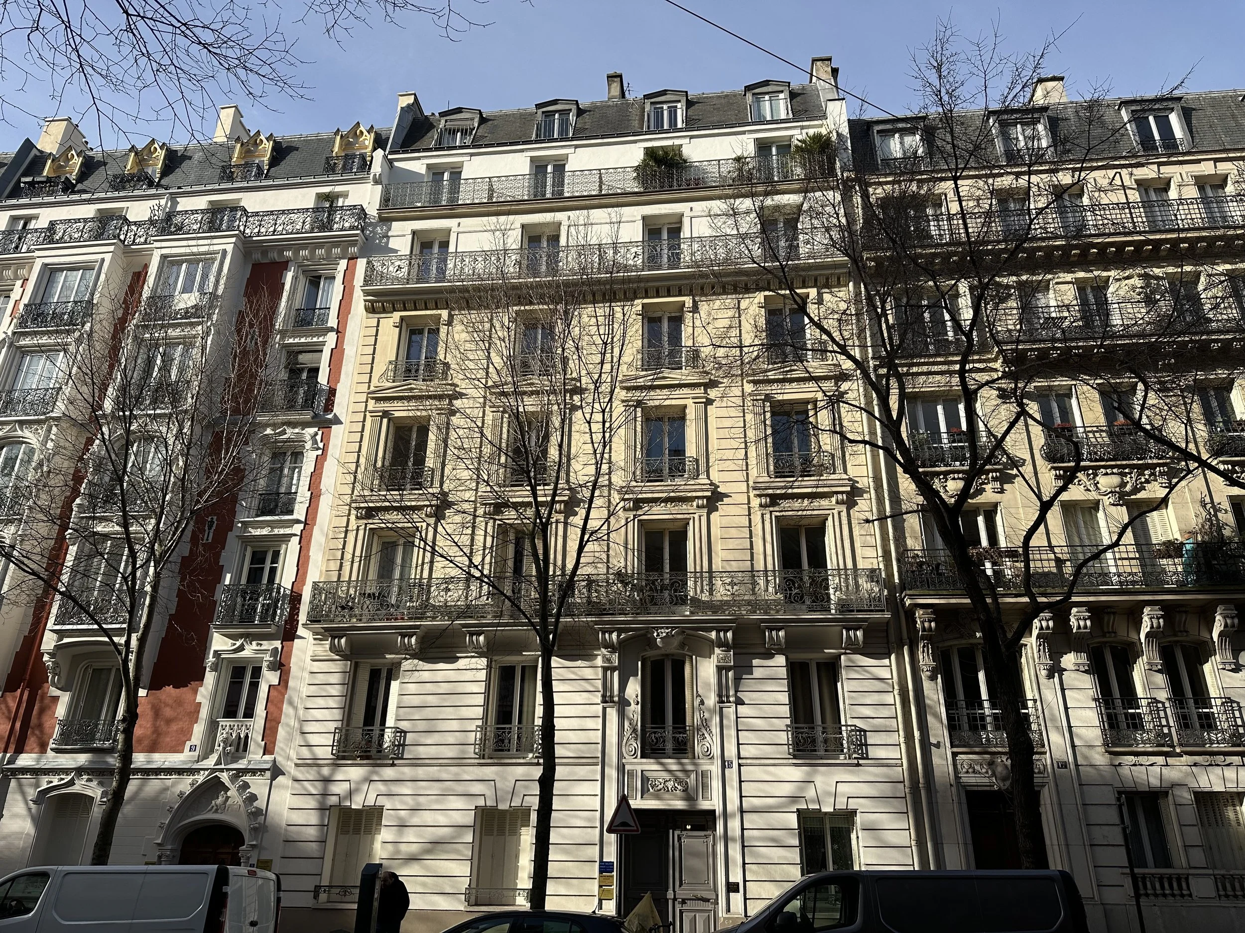 15 rue Fabre d'Églantine 75012 Paris