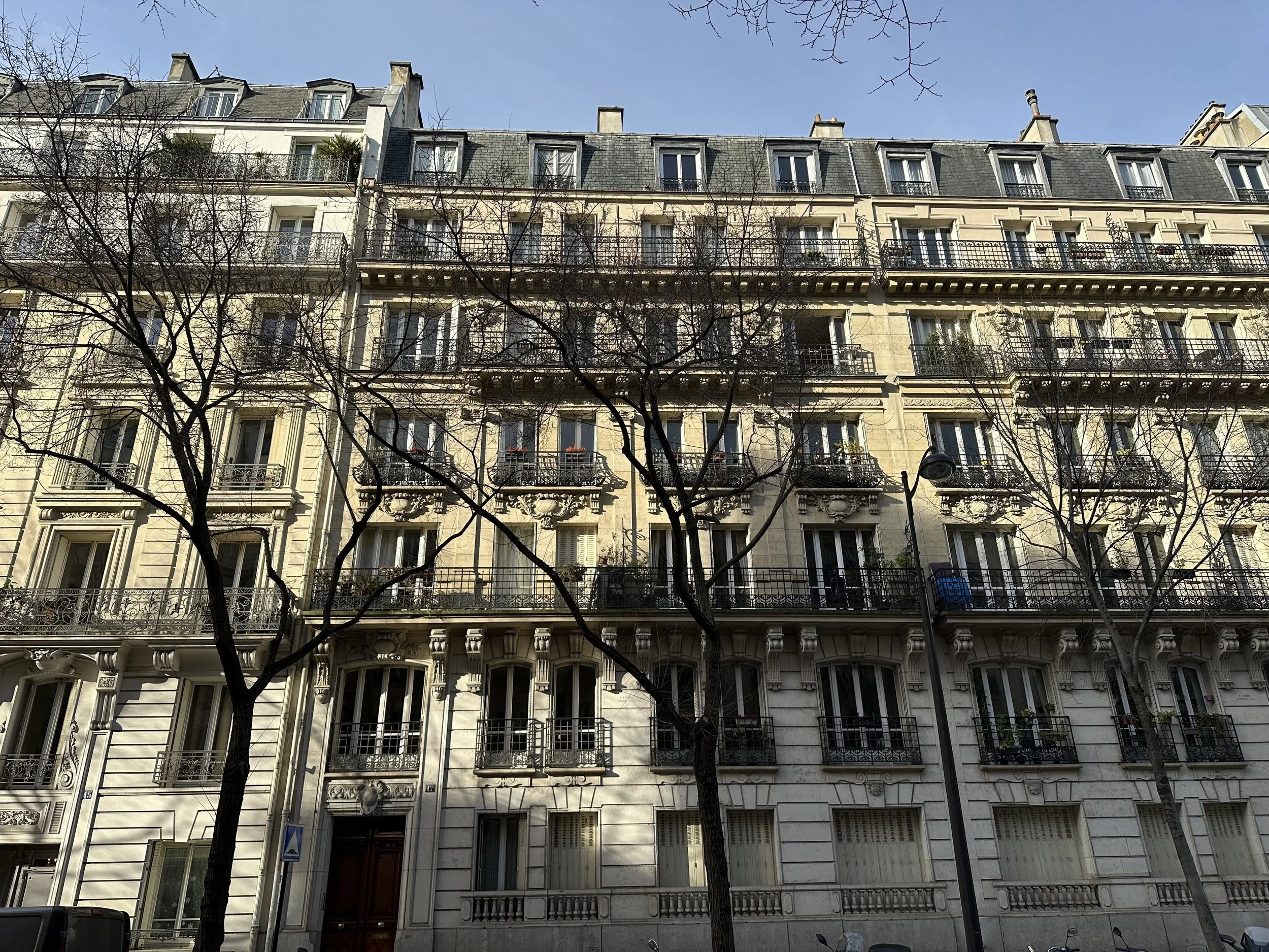 17 rue Fabre d'Églantine 75012 Paris