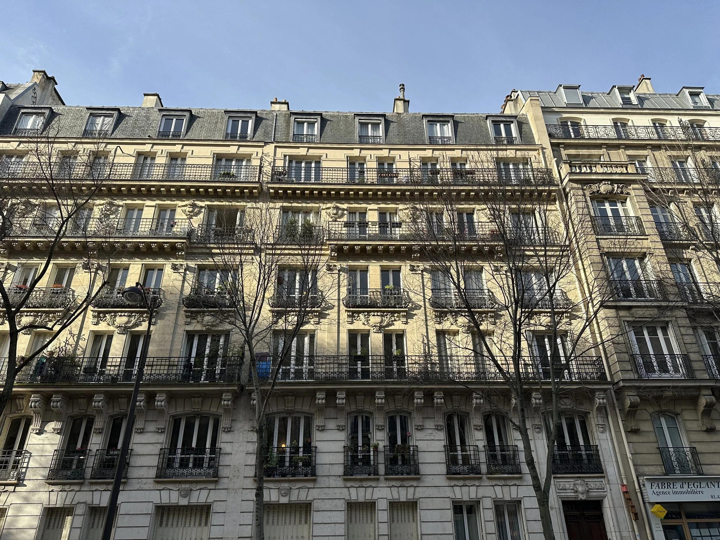 19 rue Fabre d'Églantine 75012 Paris