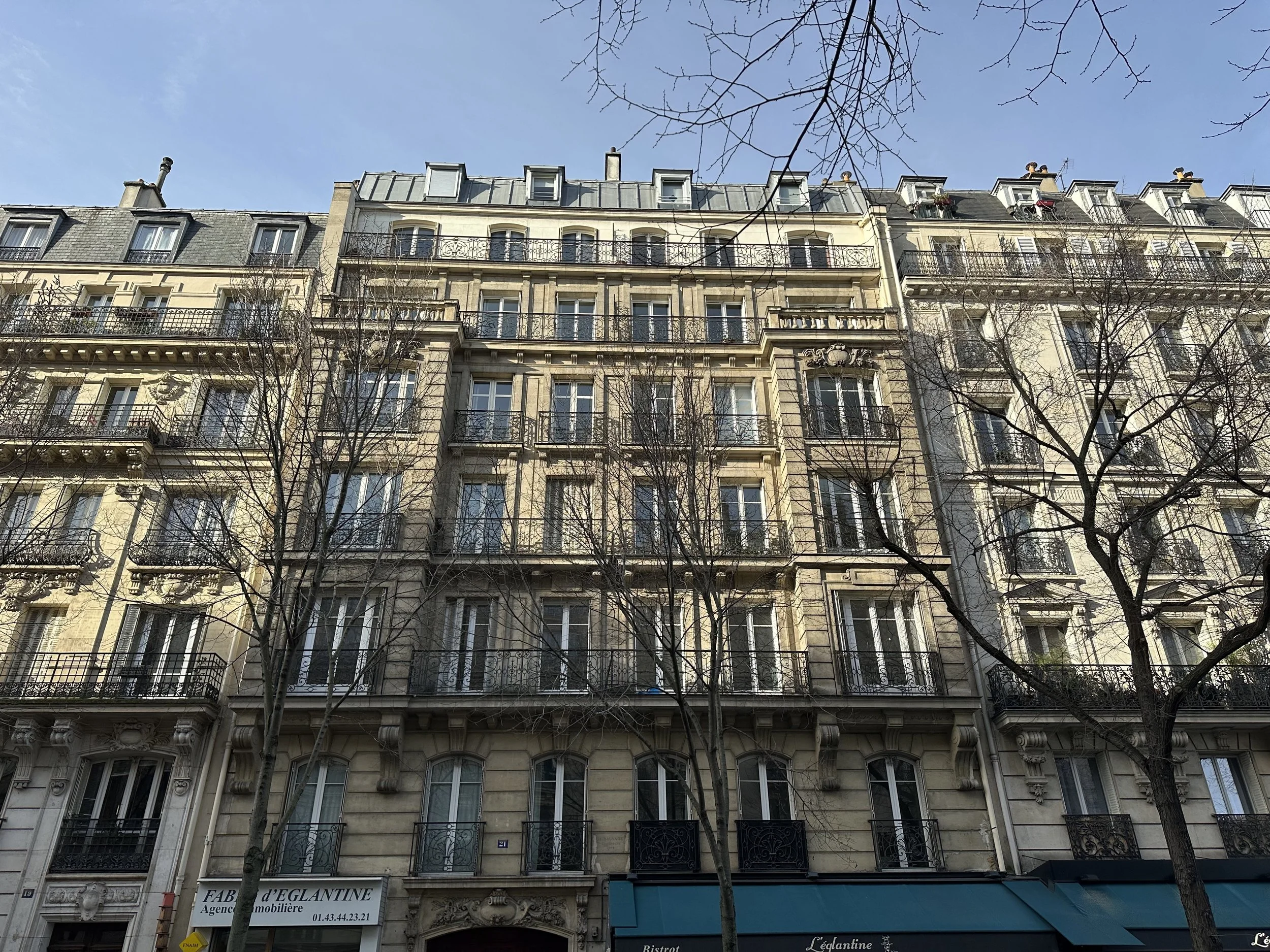 21 Rue Razenull