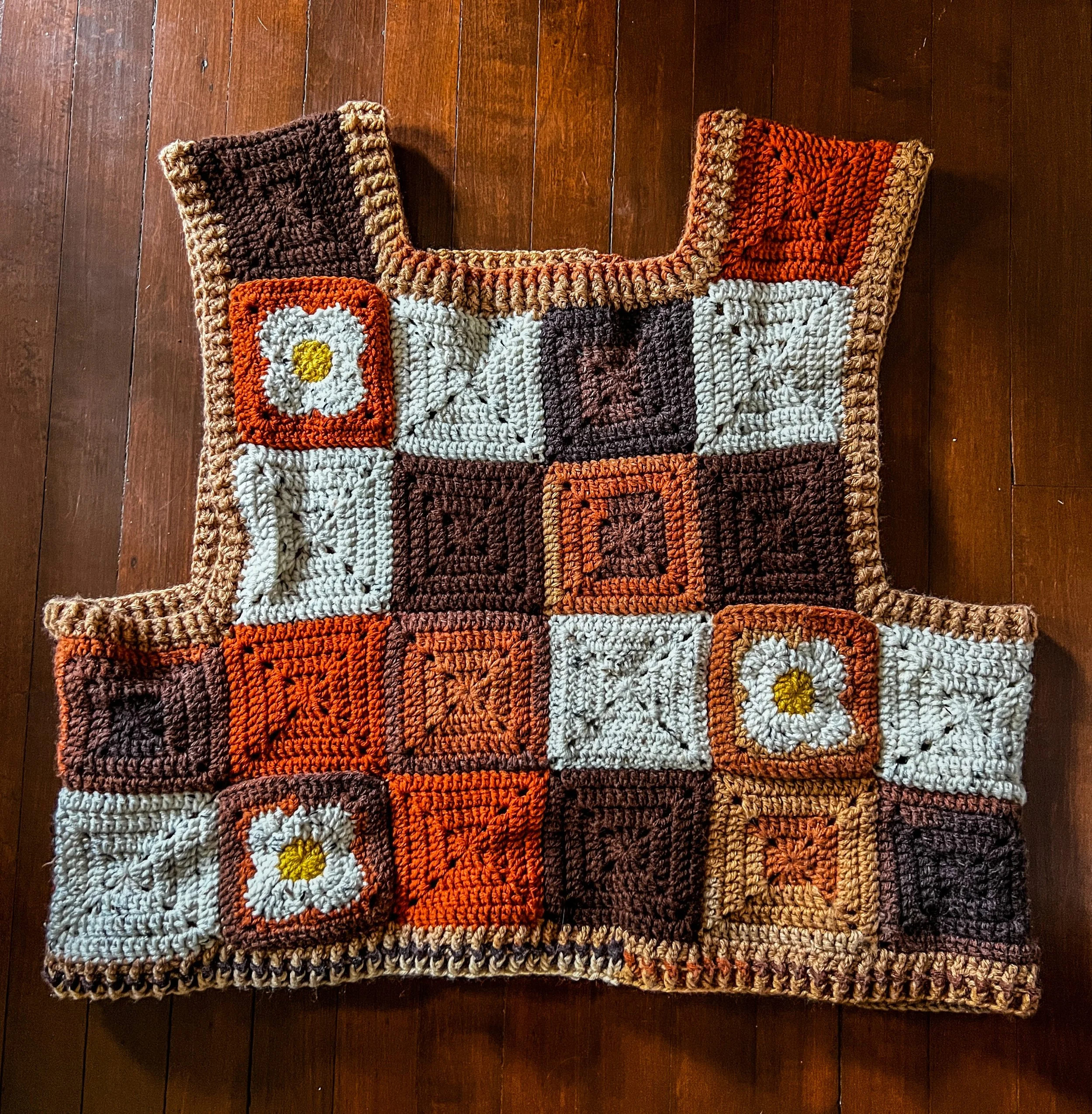 Croque Madame Vest pattern by EggtheBuilder