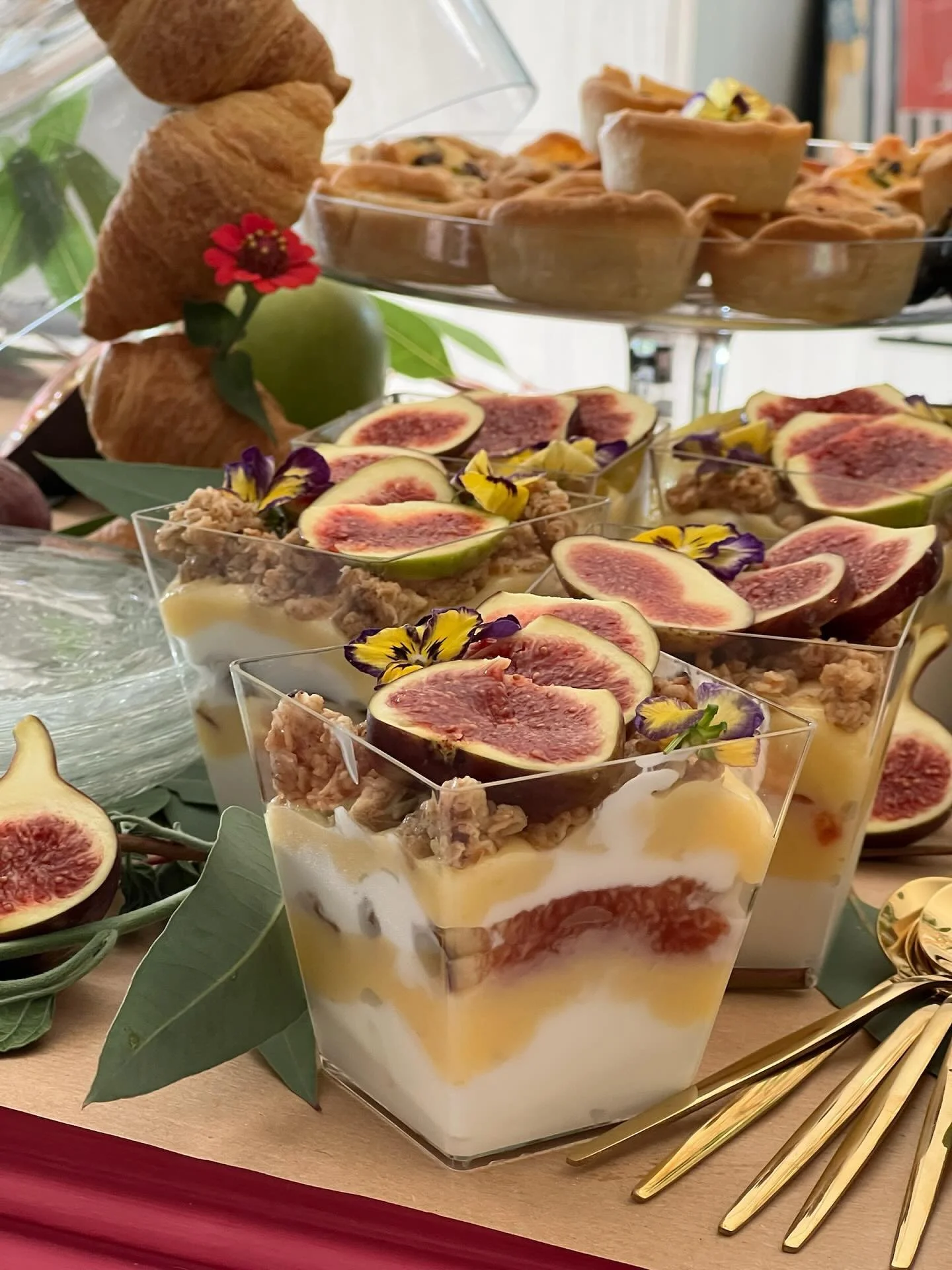 The beauty of our granola yogurt parfaits with lemon curd and fig have us stopped in our tracks- compliments to the chef ✨

#breakfast #lemoncurd #fig #greekyogurt #events #greece