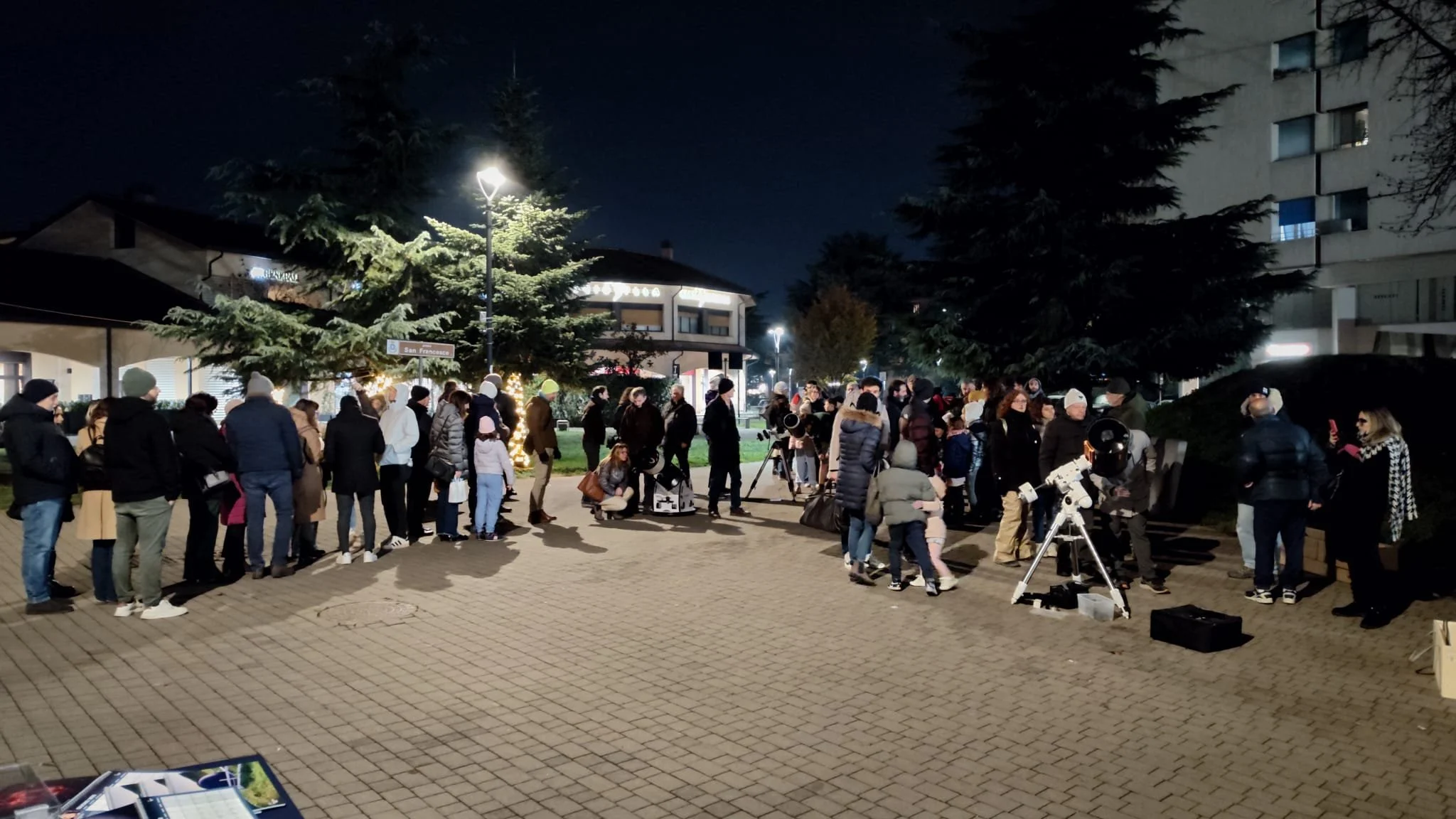 telescopio gente.jpeg