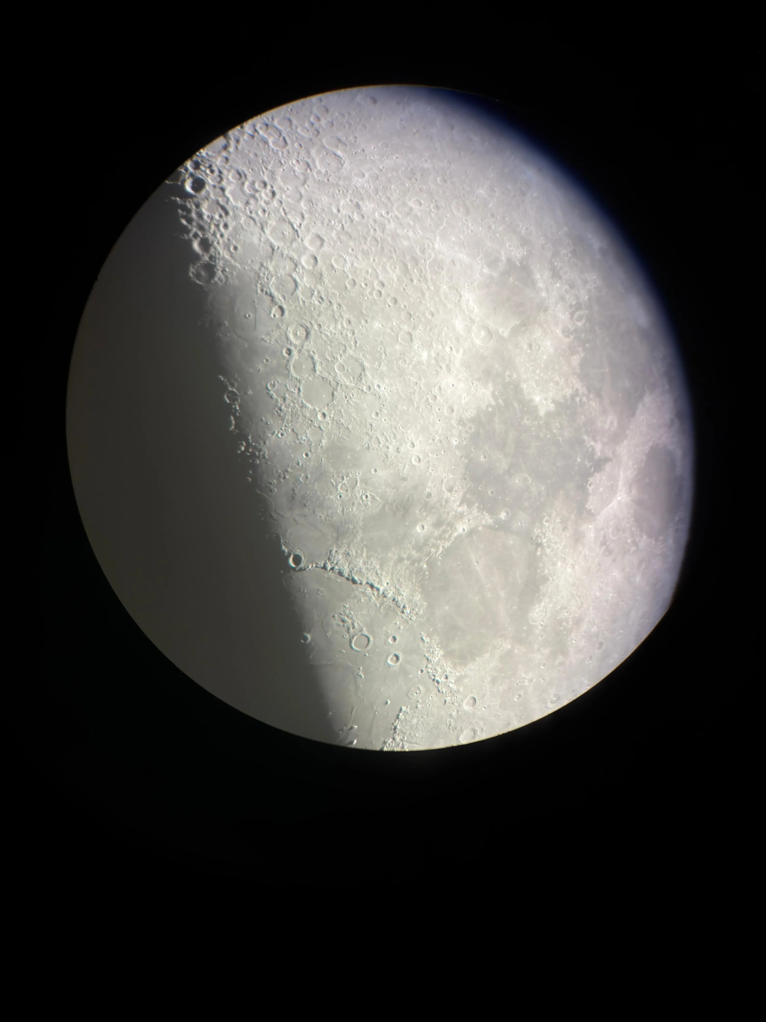 telescopio luna.jpeg