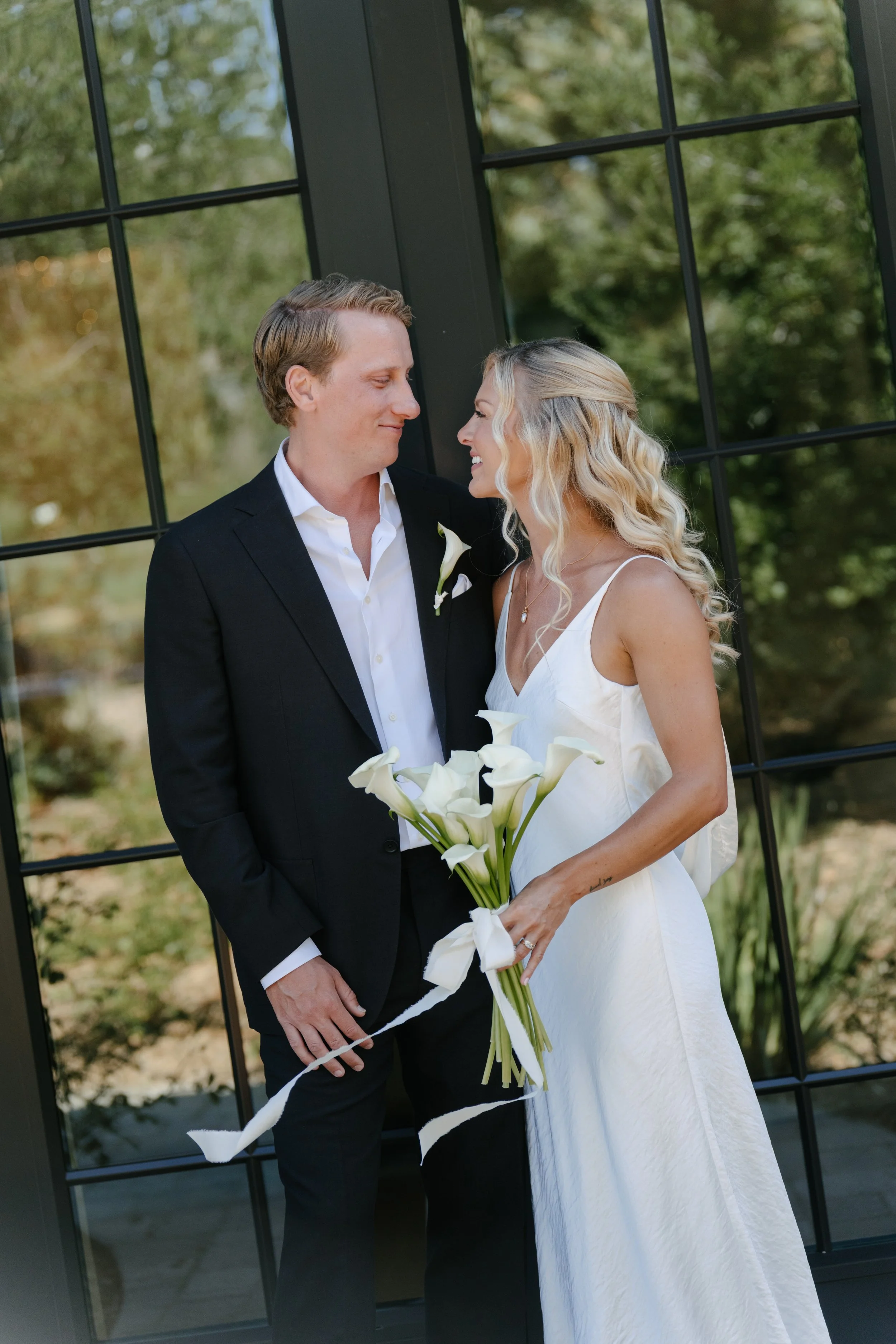 Raegan+JayMonserateWinery_firstlook_0035.jpg