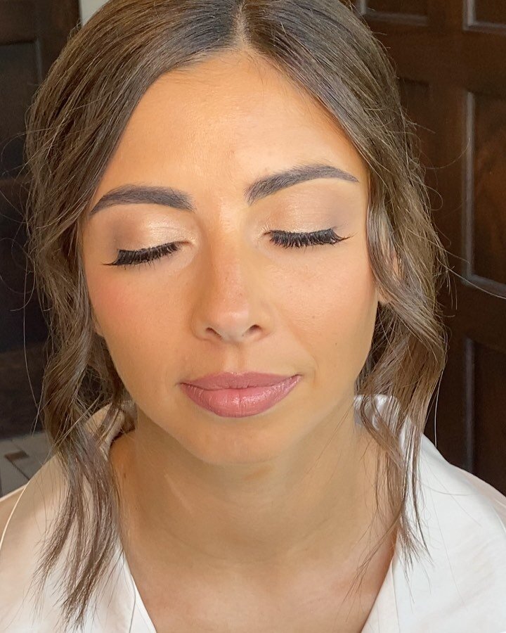 Bridesmaid Makeup look by Ashley 🤍

@ashleystacyhmua