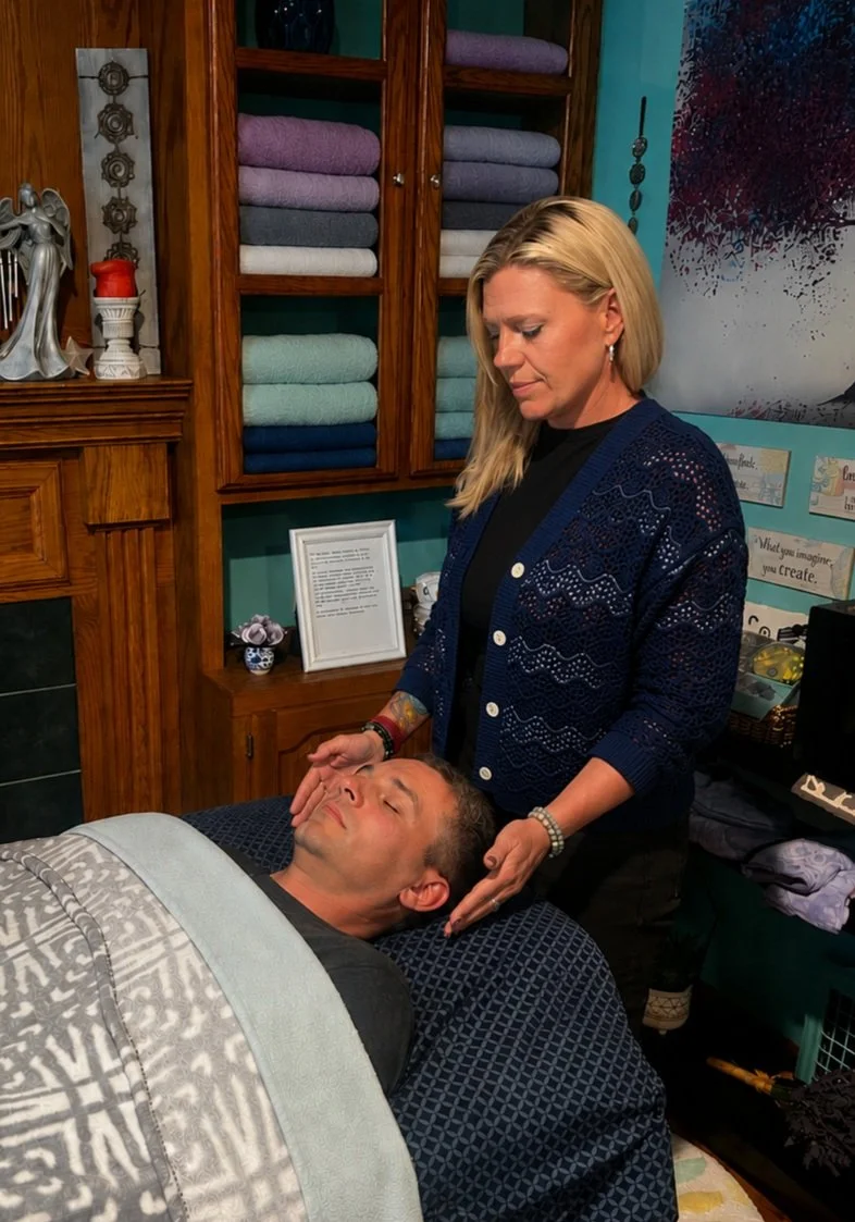 Melissa Eaton, Reiki Master Teacher providing Reiki for Anxiety in Buffalo, NY