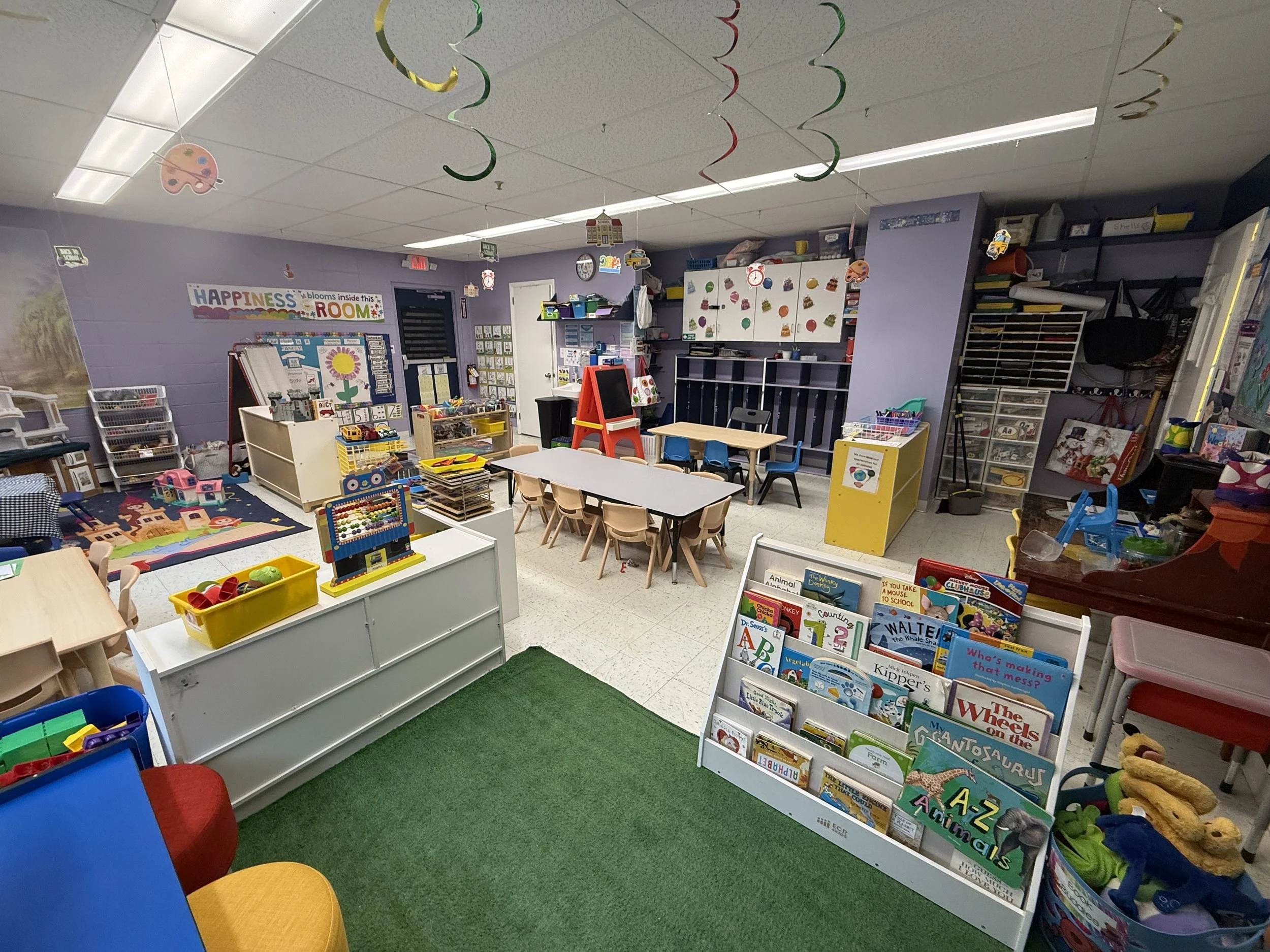 Room 1 (2)