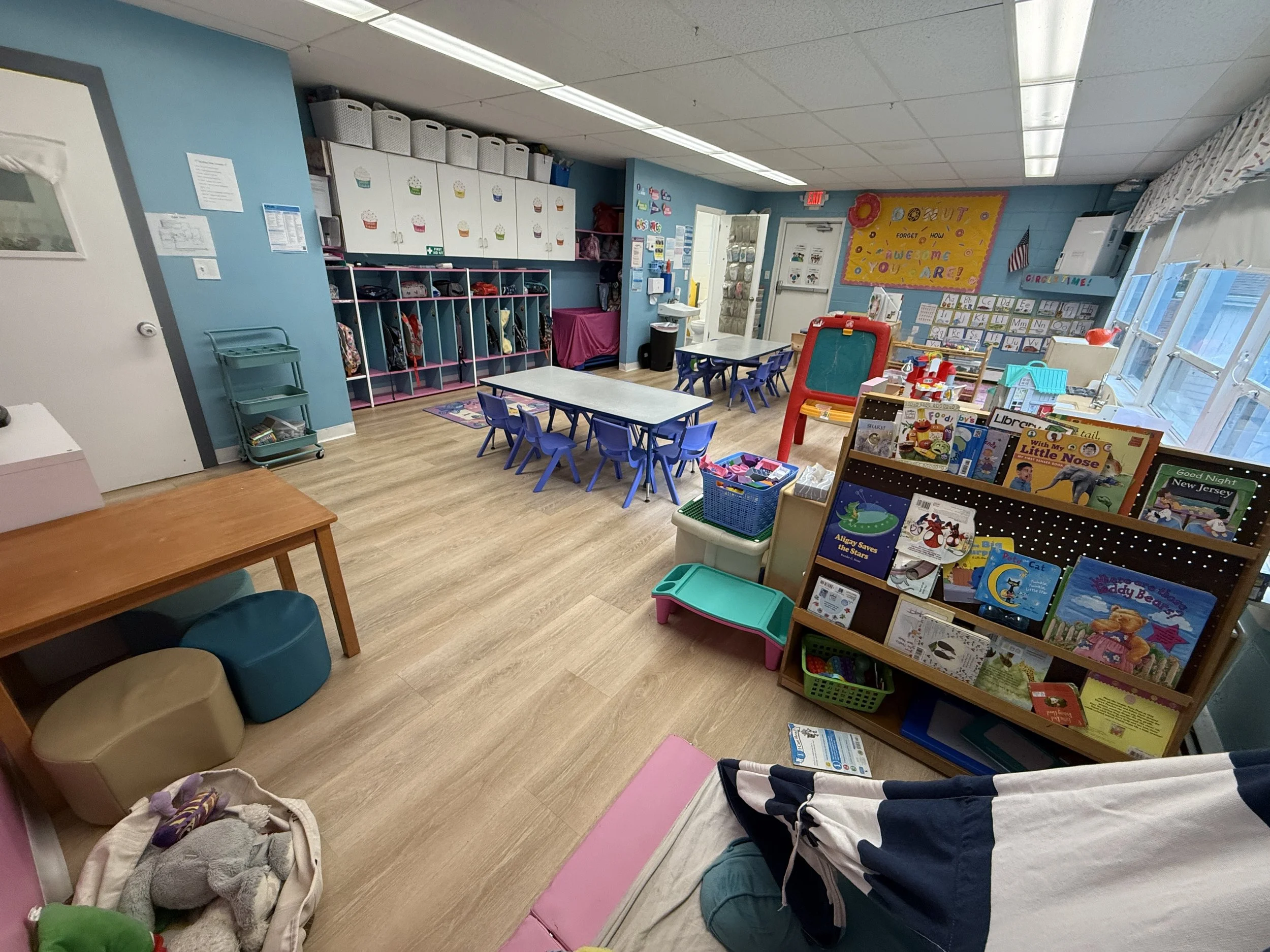 Room 2 (2)