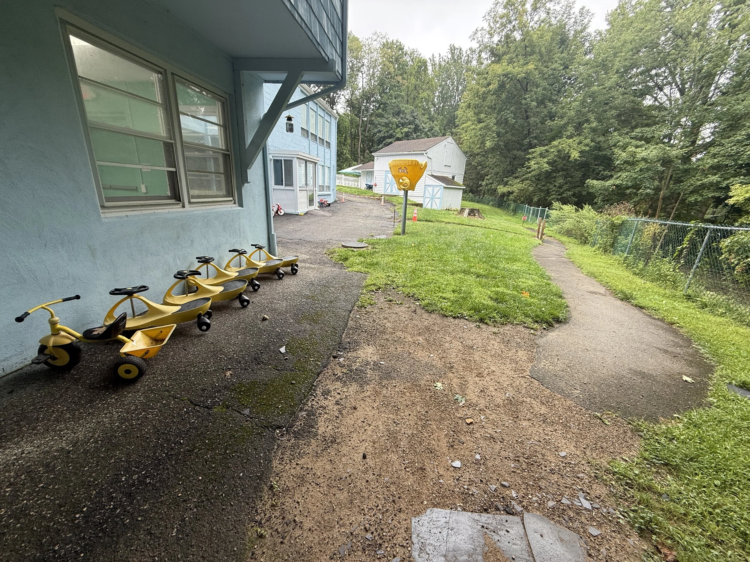 Scooter & trikes play area (3)
