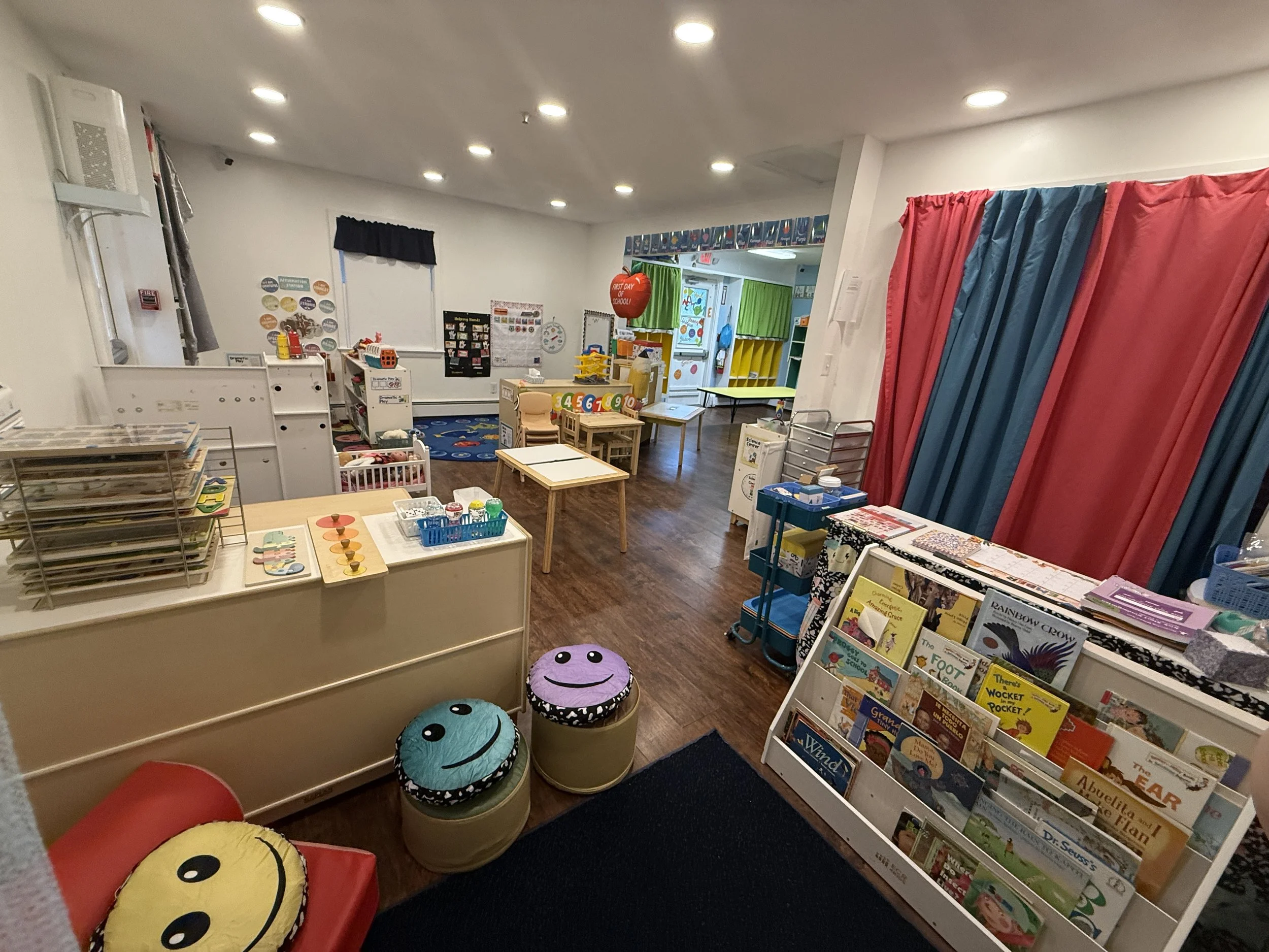 Room 10 (4)