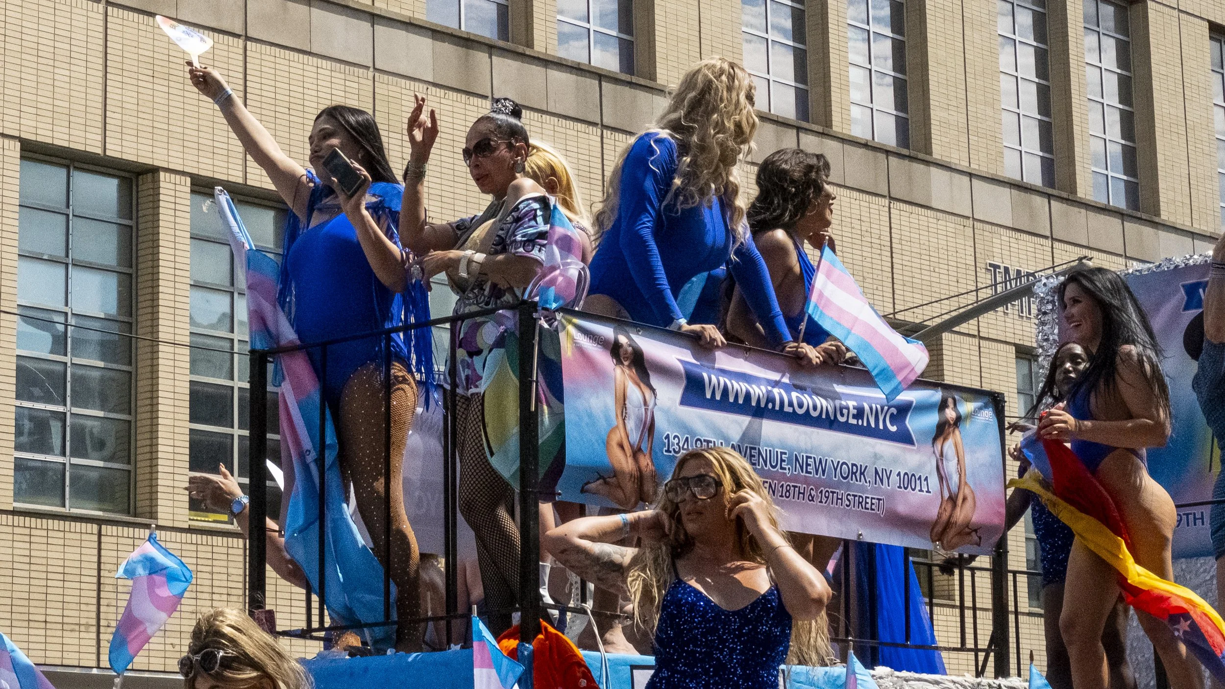 PRIDE'25-19.jpg