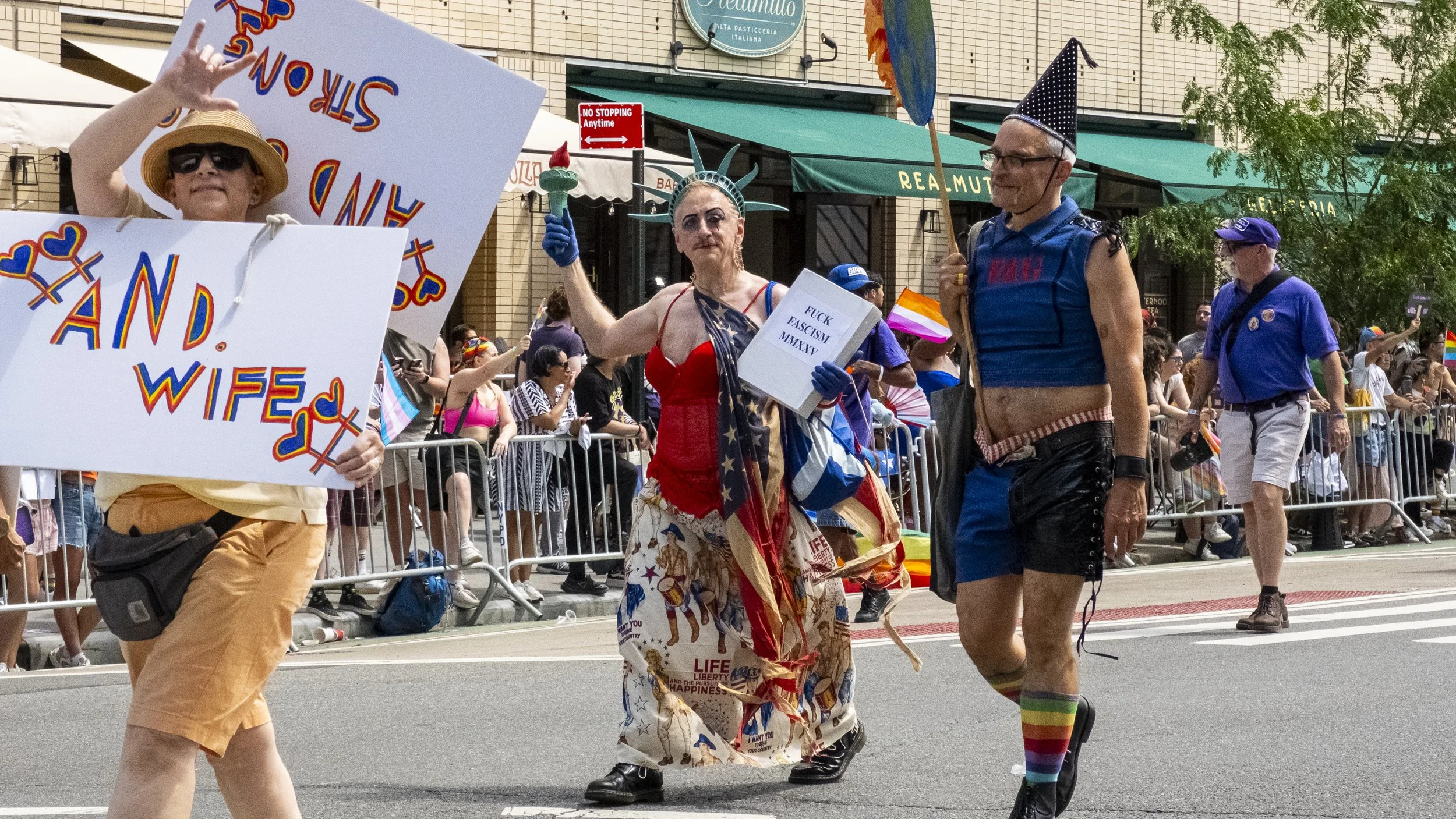 PRIDE'25-62.jpg