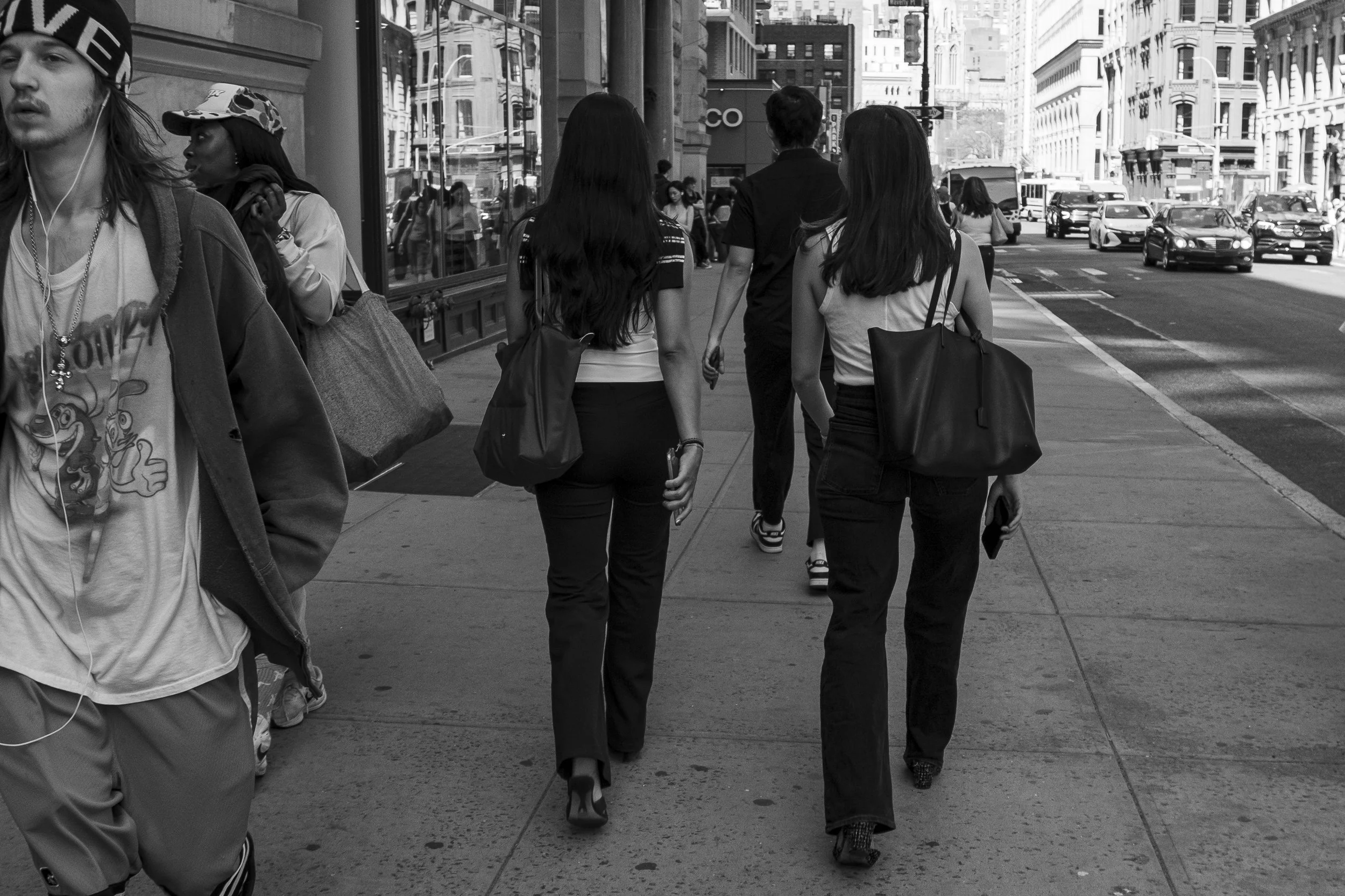 LoveStory_BW-1 copy.jpg