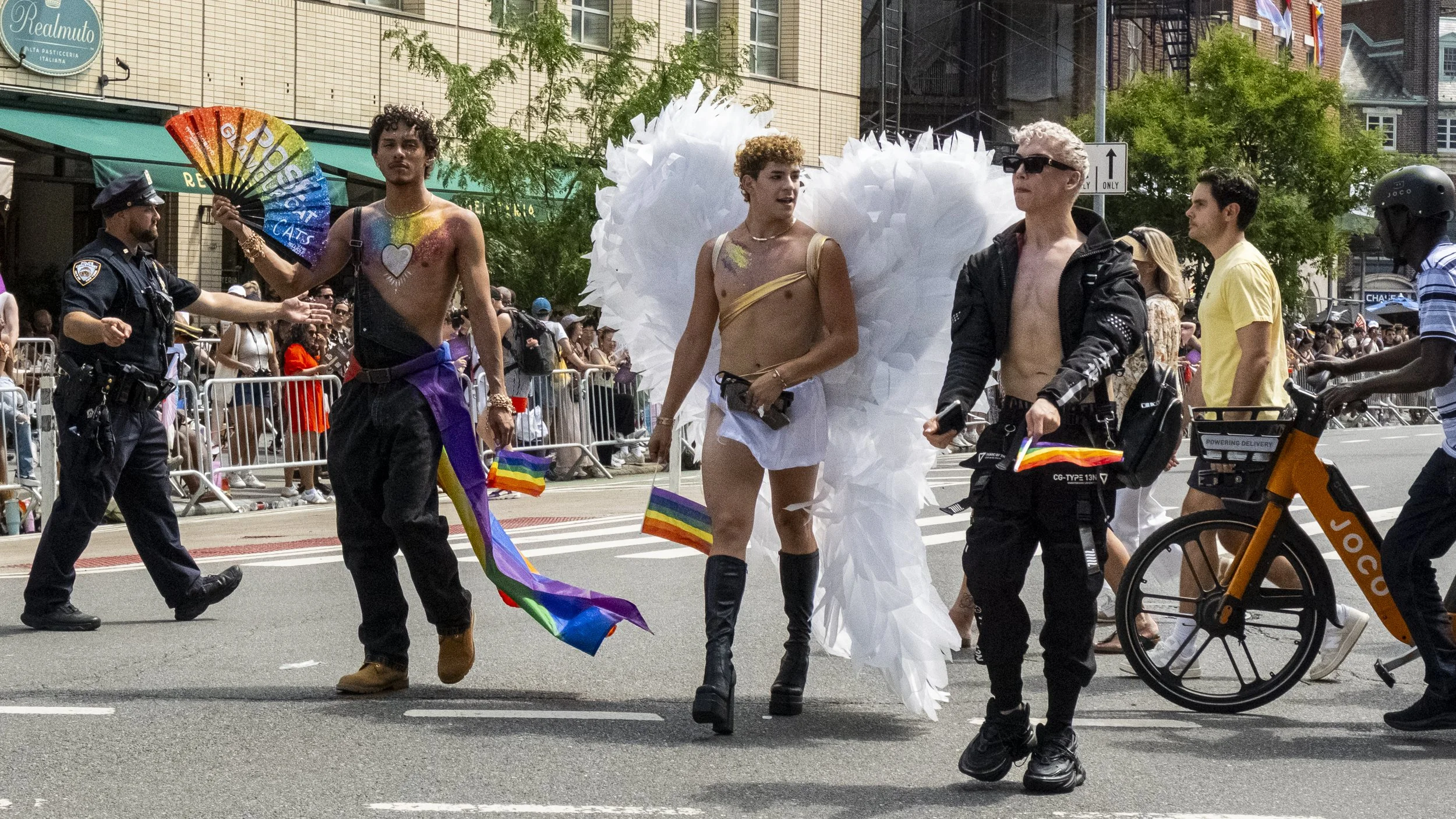 PRIDE'25-55.jpg