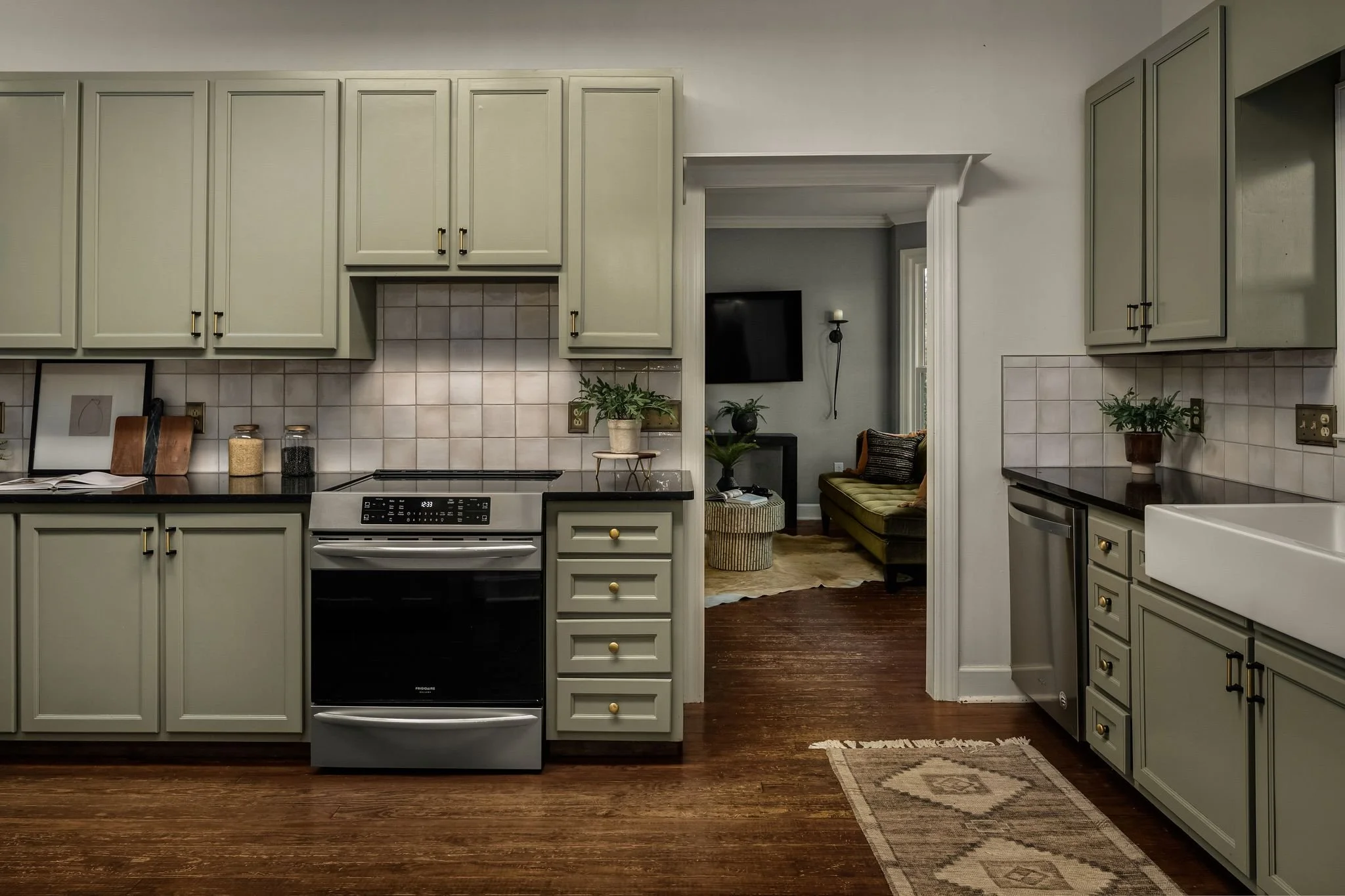 1108 W 7th St, Columbia, TN-18.jpg