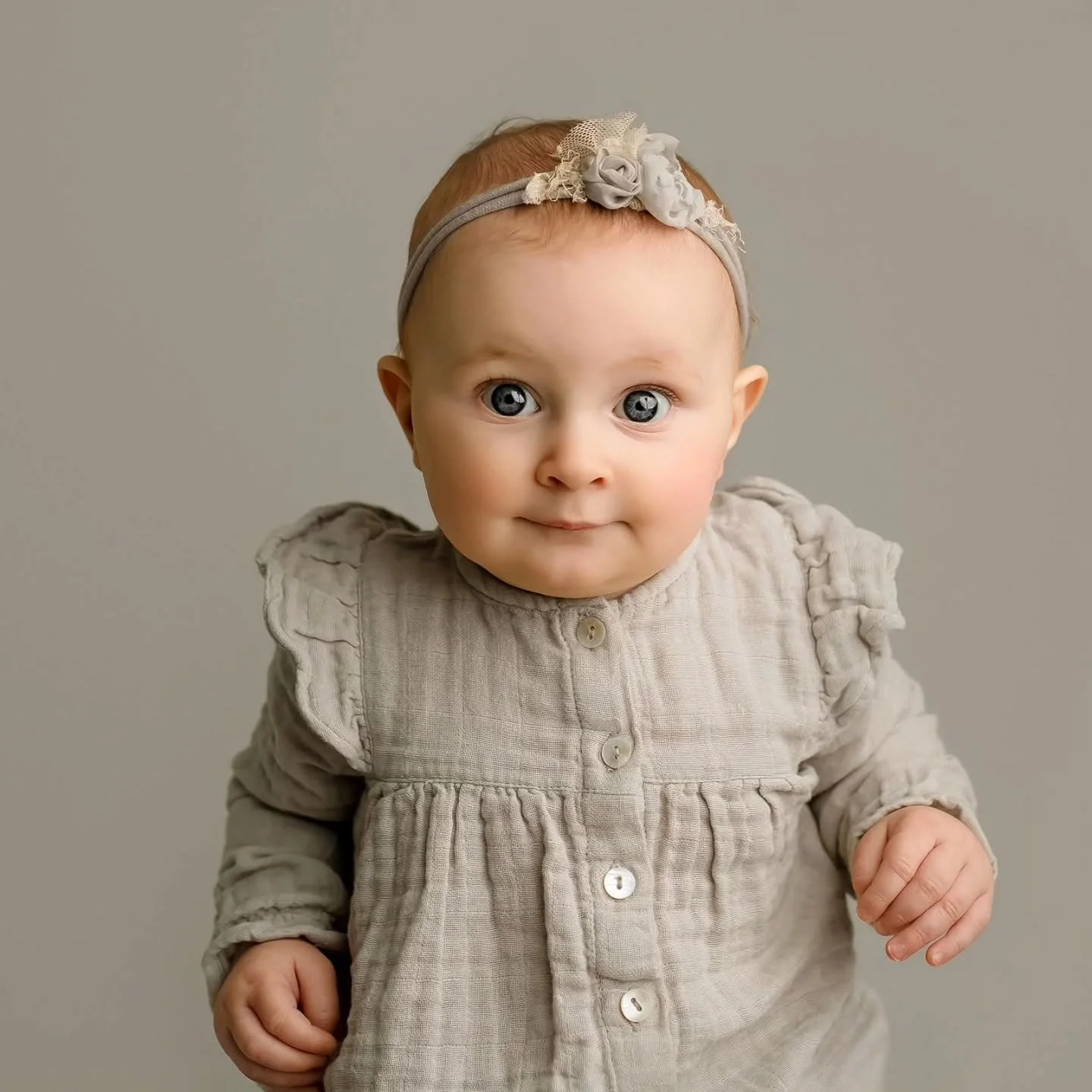 it's studio season and I'm not mad about it 🤩

#GenevaIL #genevaillinois #stcharlesil #babyphotography #bataviail