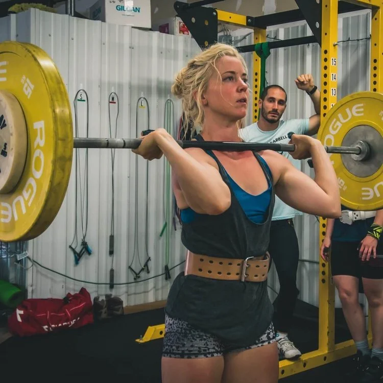 Melissa+Weightlifting+1.jpeg