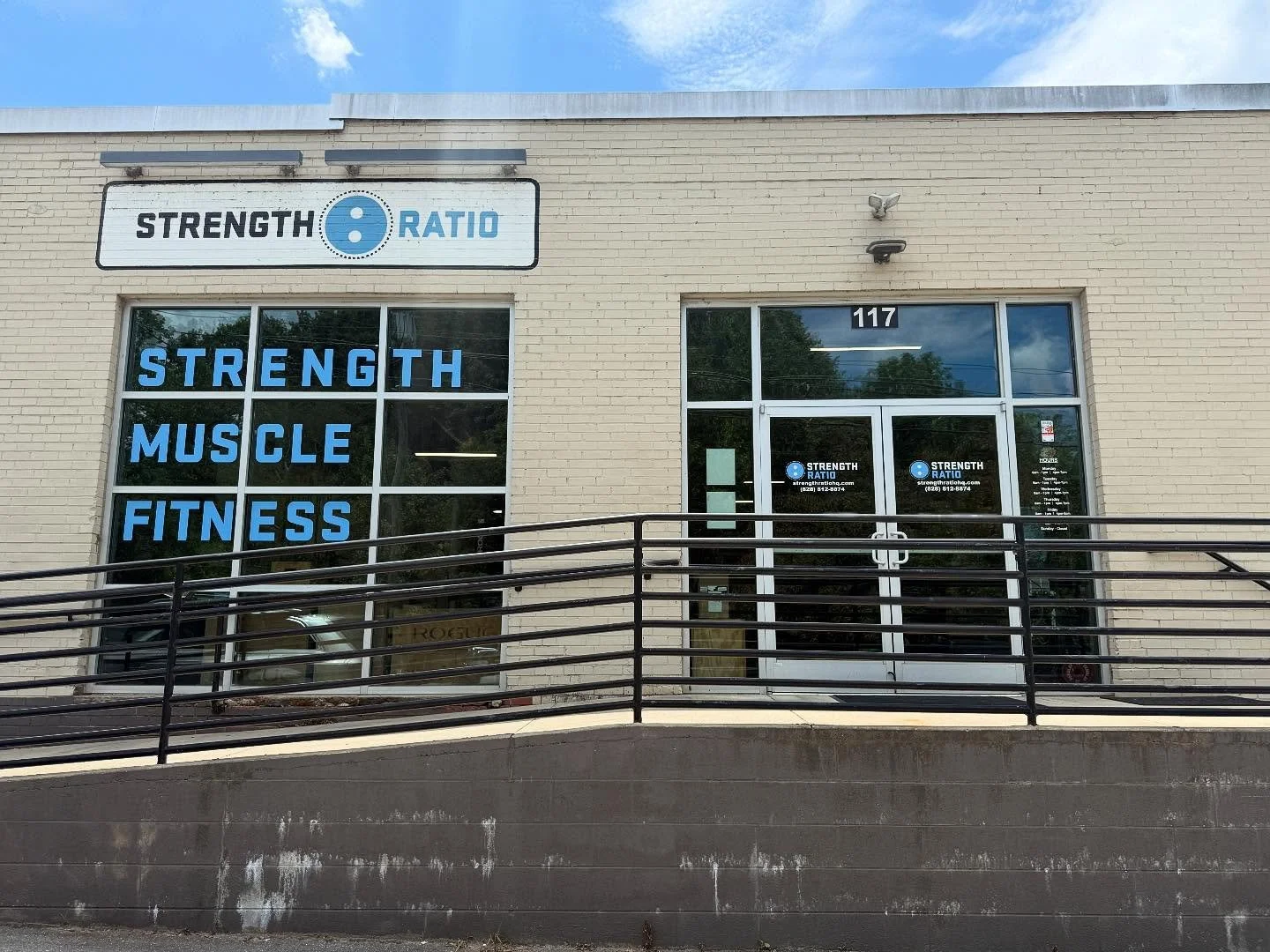 New signage who dis?

Thanks for the crew over at @henconorth for hooking us up with these sweet new decals!