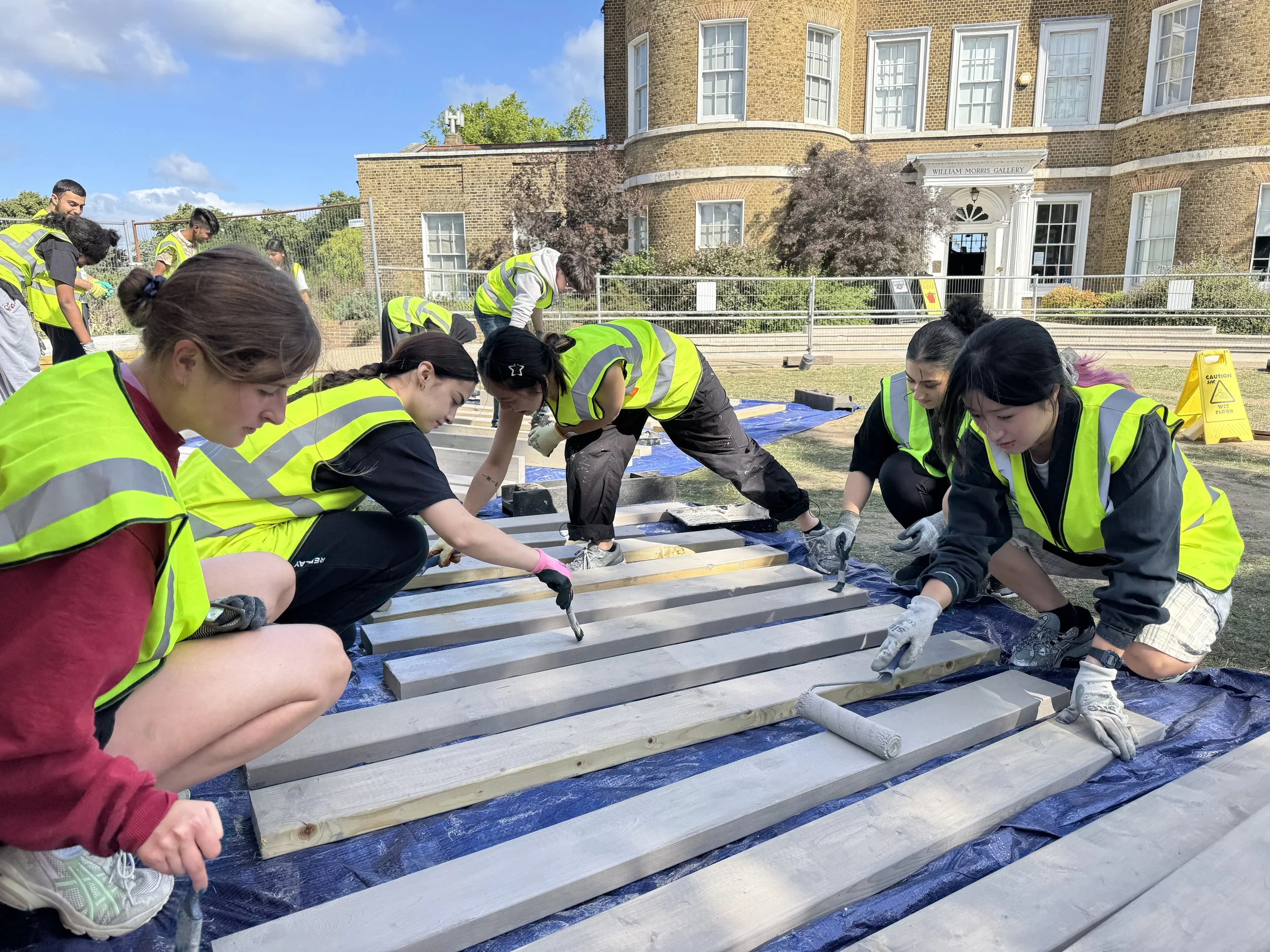 Peoples_pavilion_2025_volunteer_build_beyond_the_boxIMG_2604_2.jpg