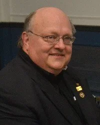 Organist Dean Lemire