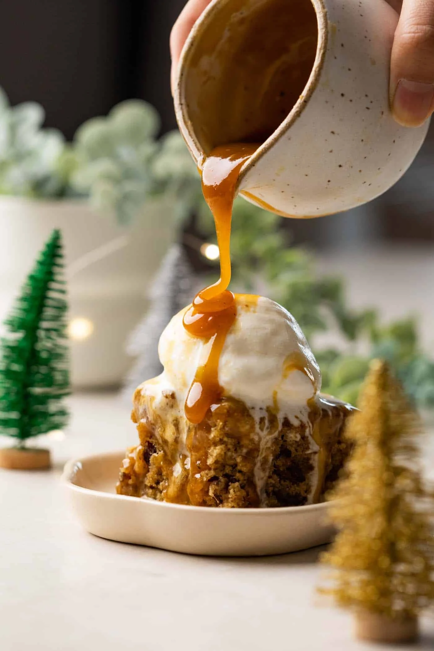 Sticky-Toffee-Pudding-4.jpg