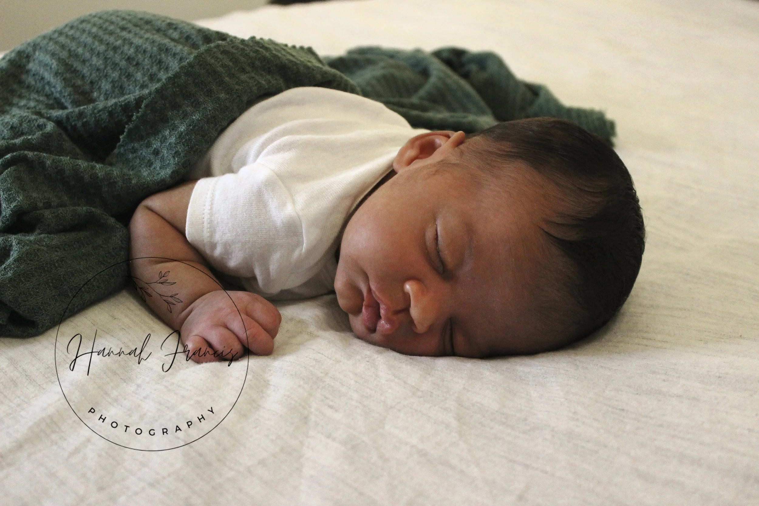 CallumNewborn-42.jpg