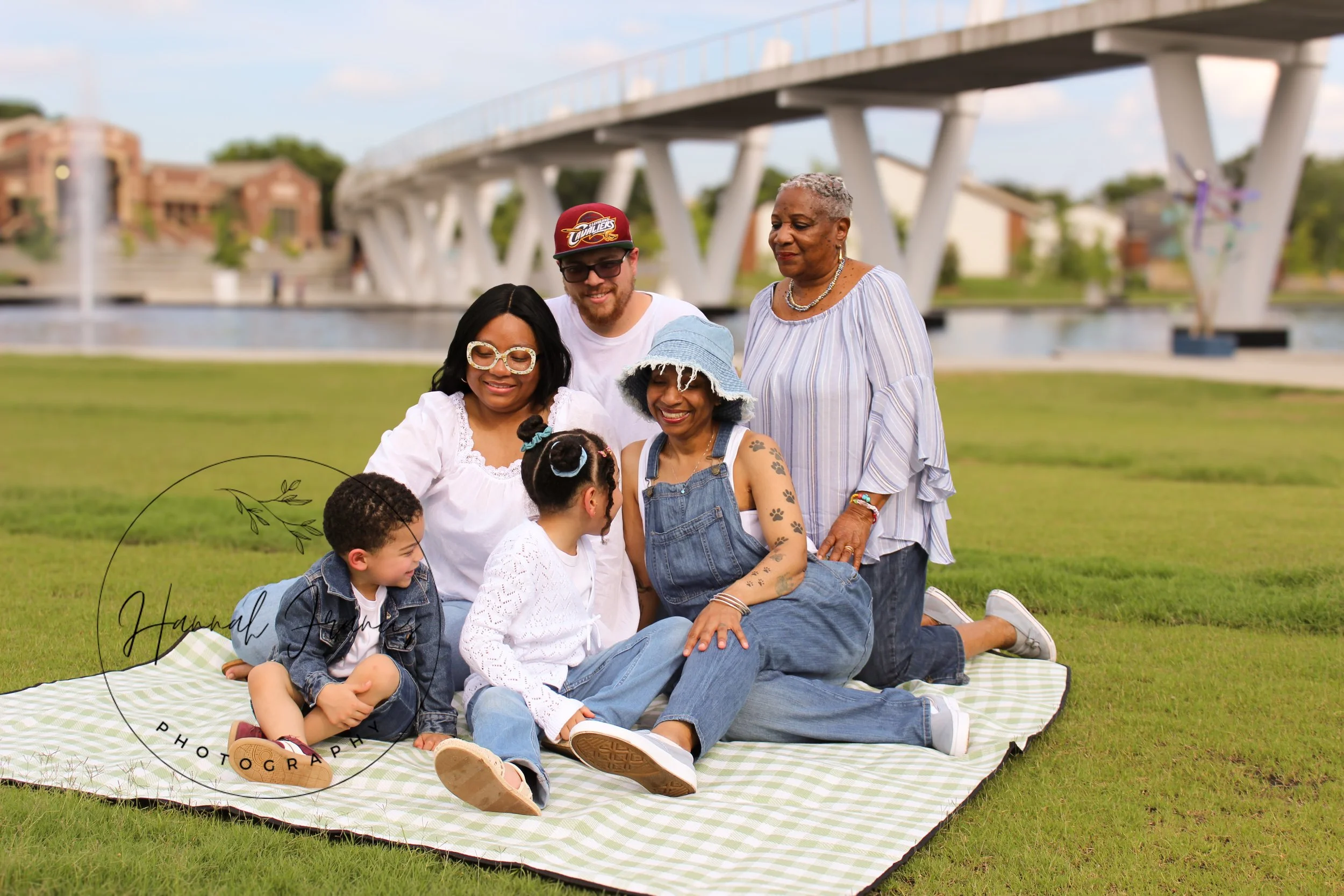 Marsha'sFamily-83.jpg
