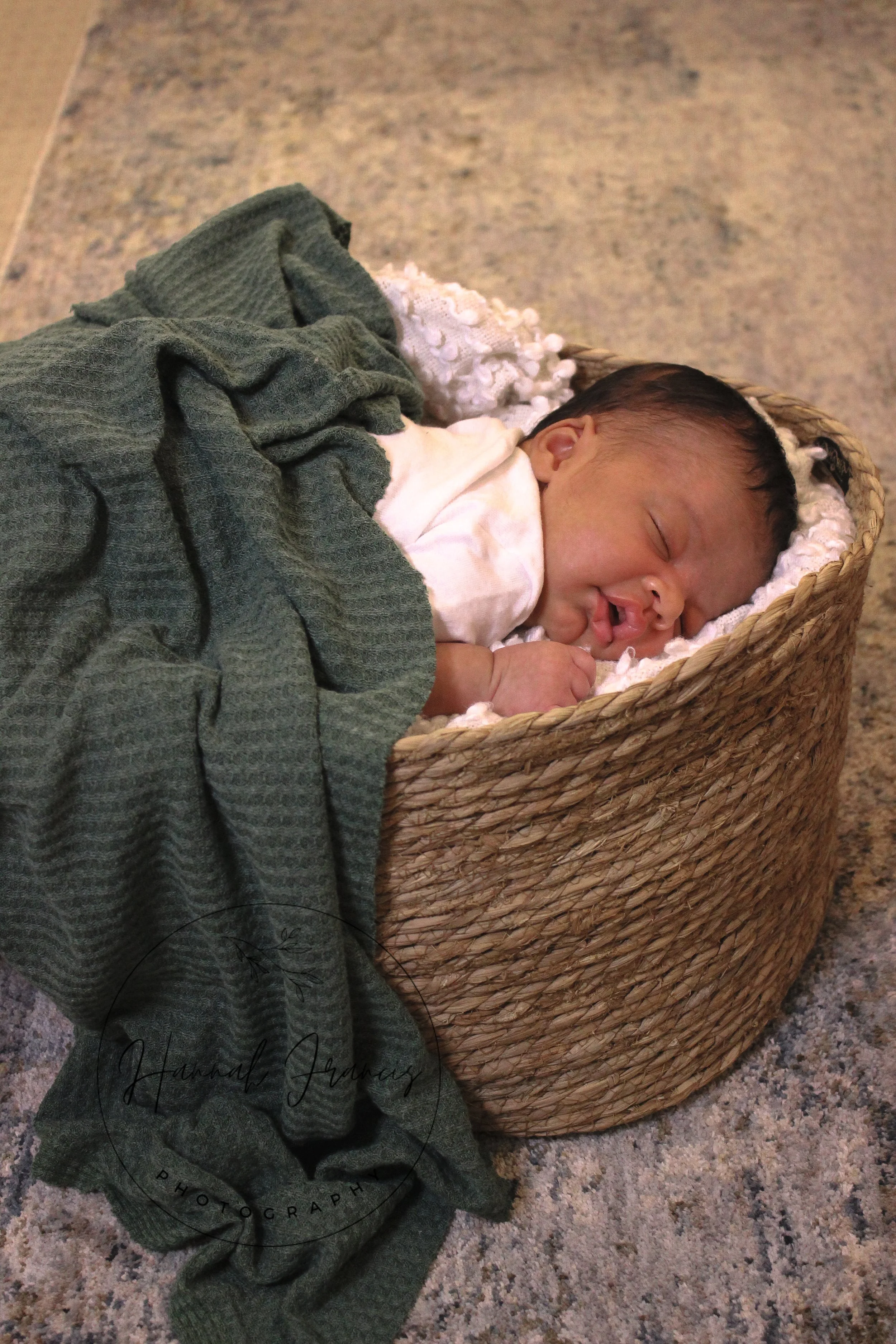 CallumNewborn-14.jpg