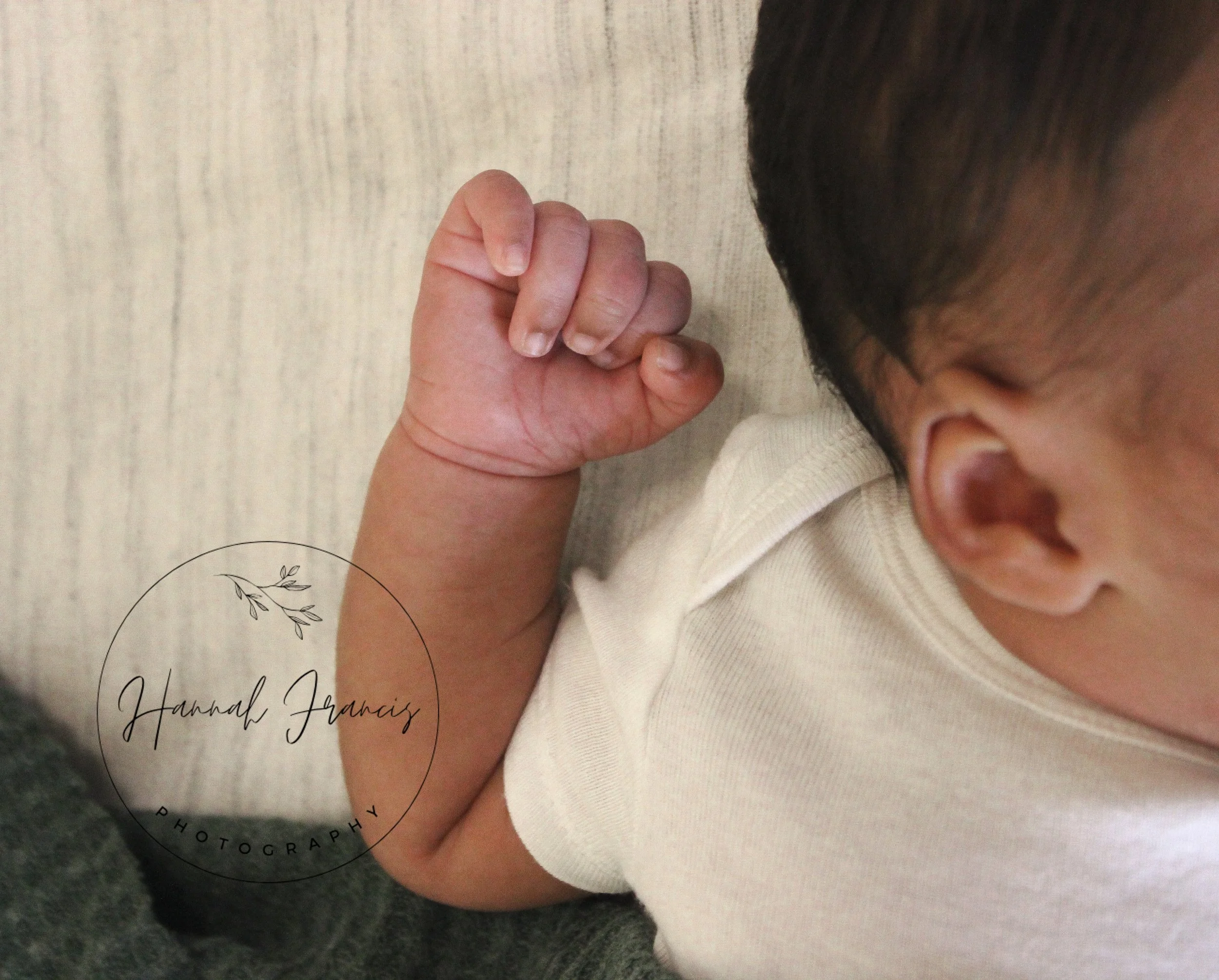CallumNewborn-51.jpg