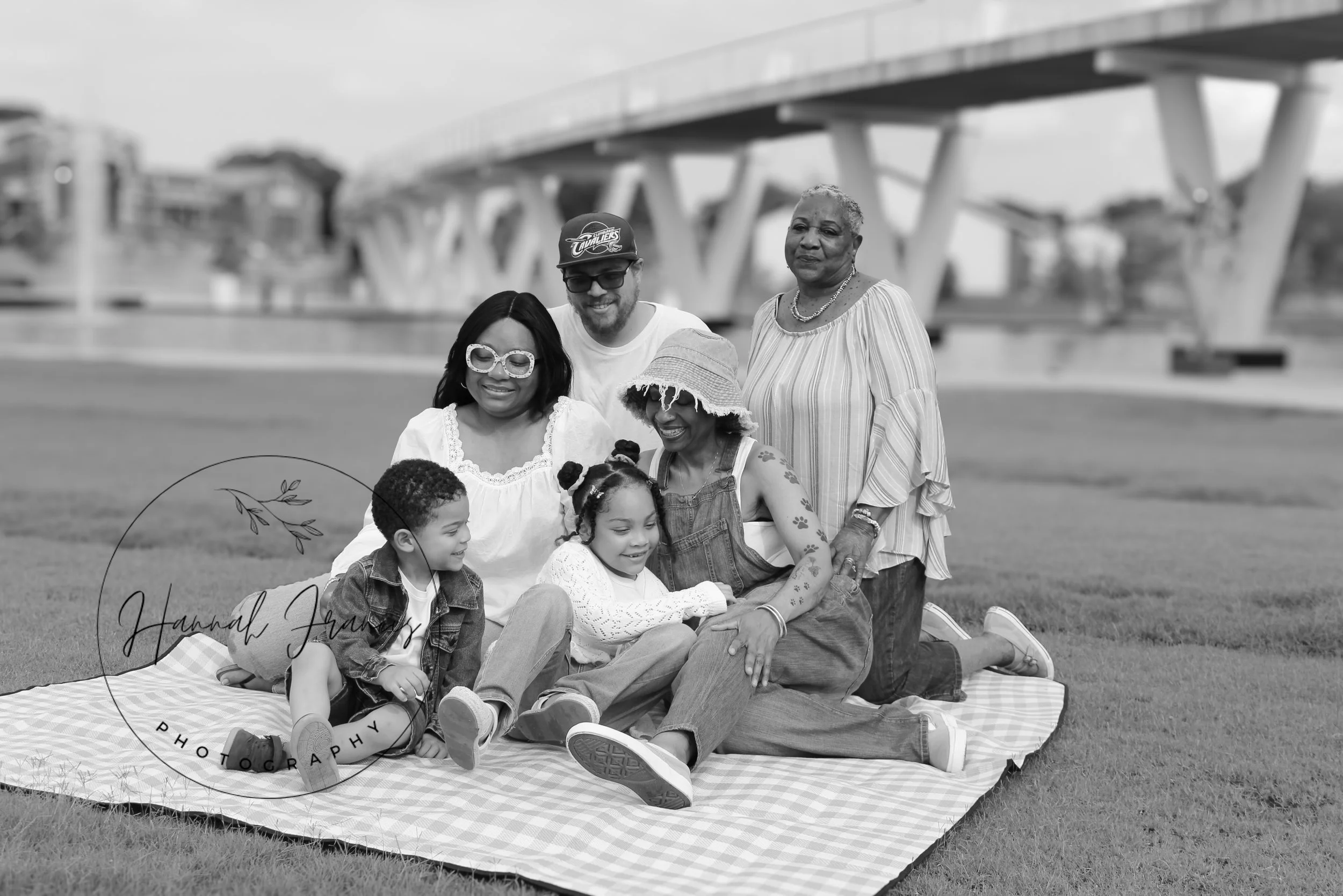 Marsha'sFamily-84.jpg
