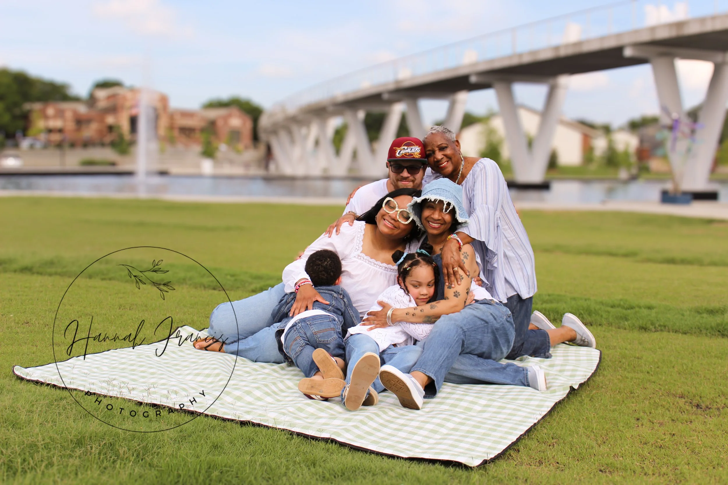 Marsha'sFamily-80.jpg