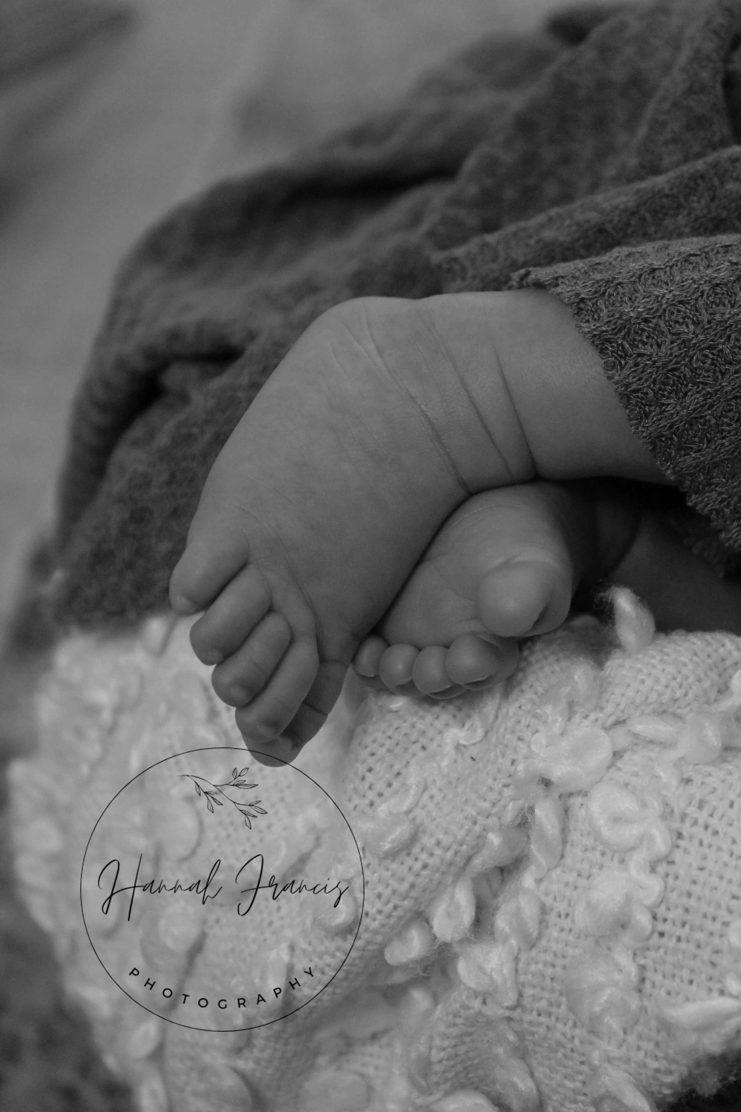 CallumNewborn-4.jpg