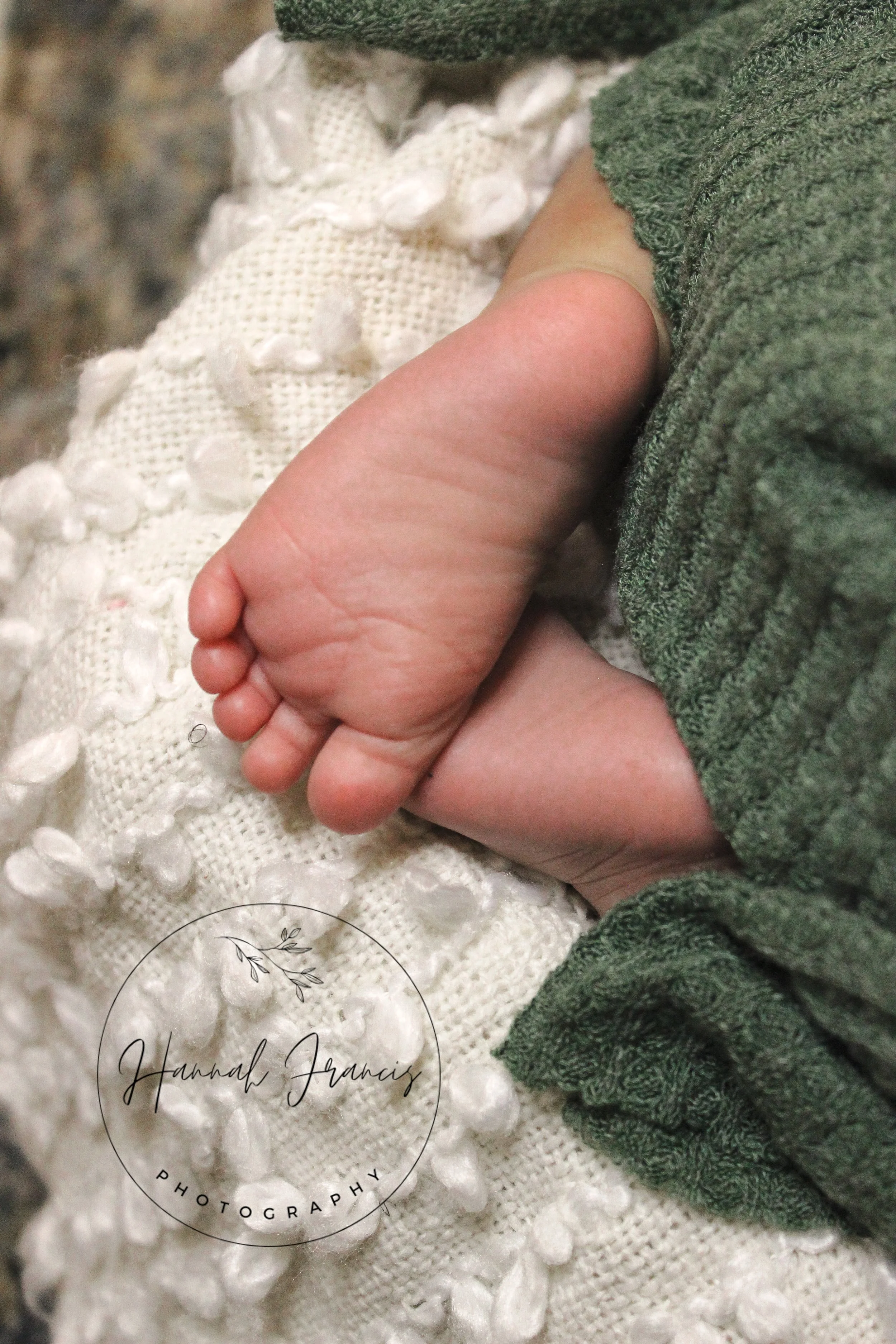 CallumNewborn-17.jpg
