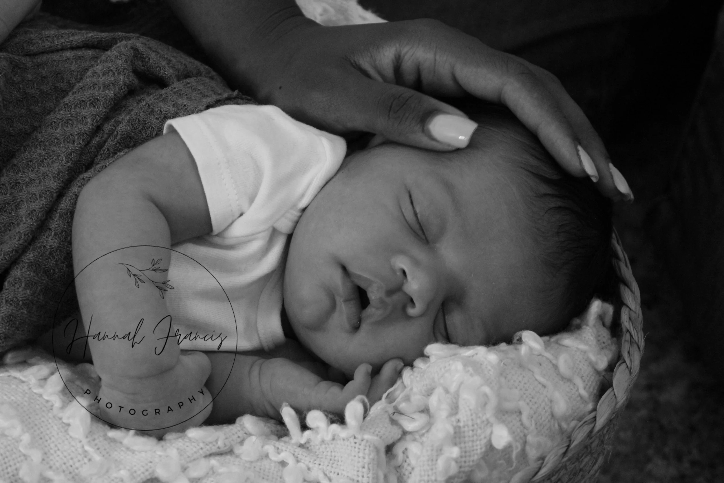 CallumNewborn.jpg