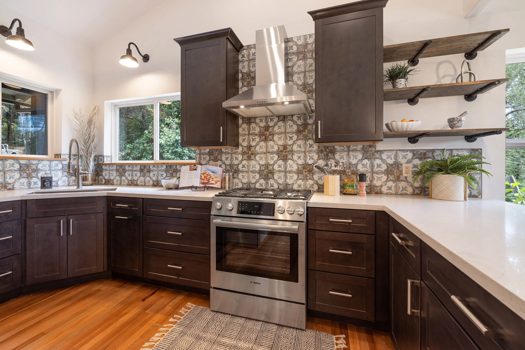3.1 kitchen side new.jpg