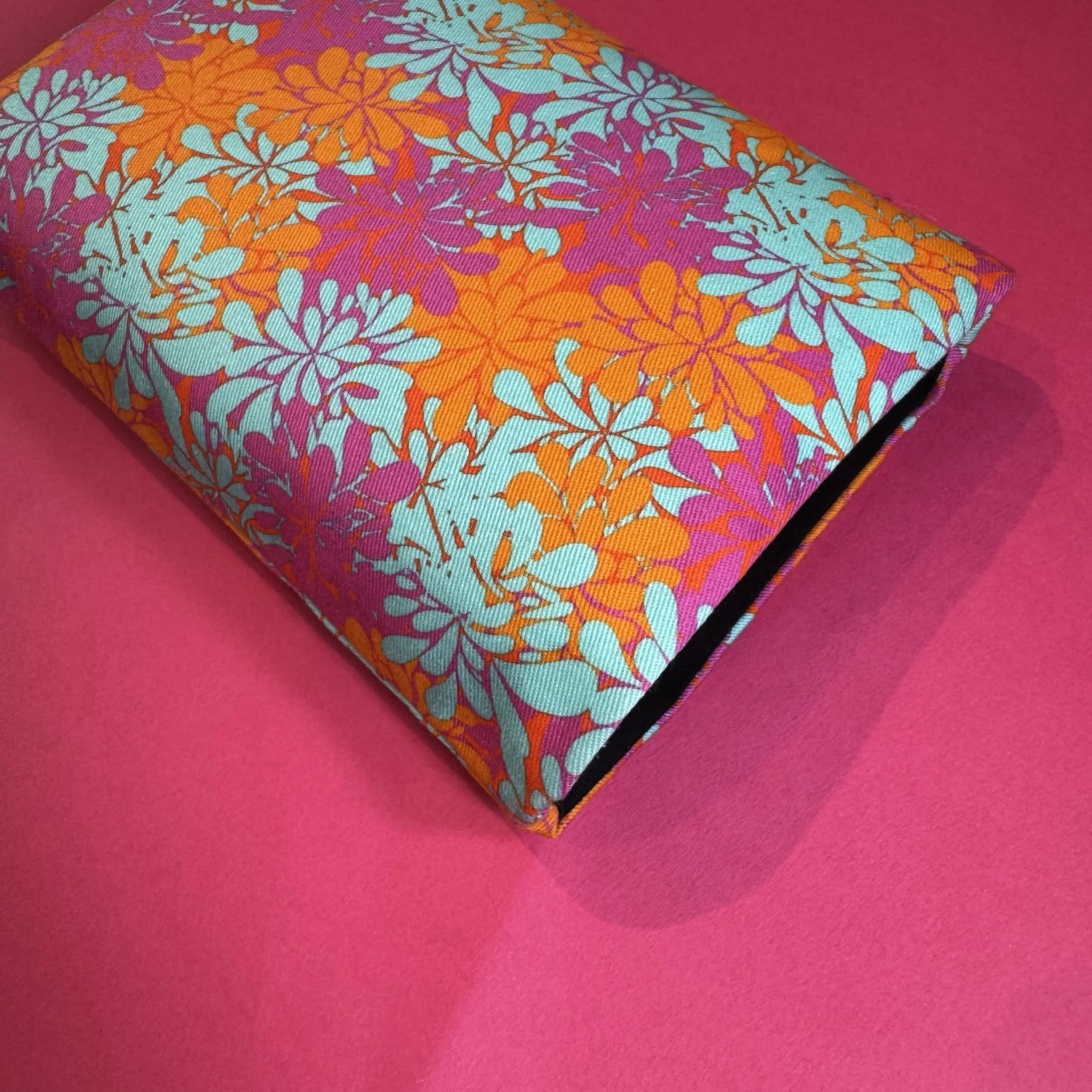 Pink & Orange Blossom - Padded Book sleeve