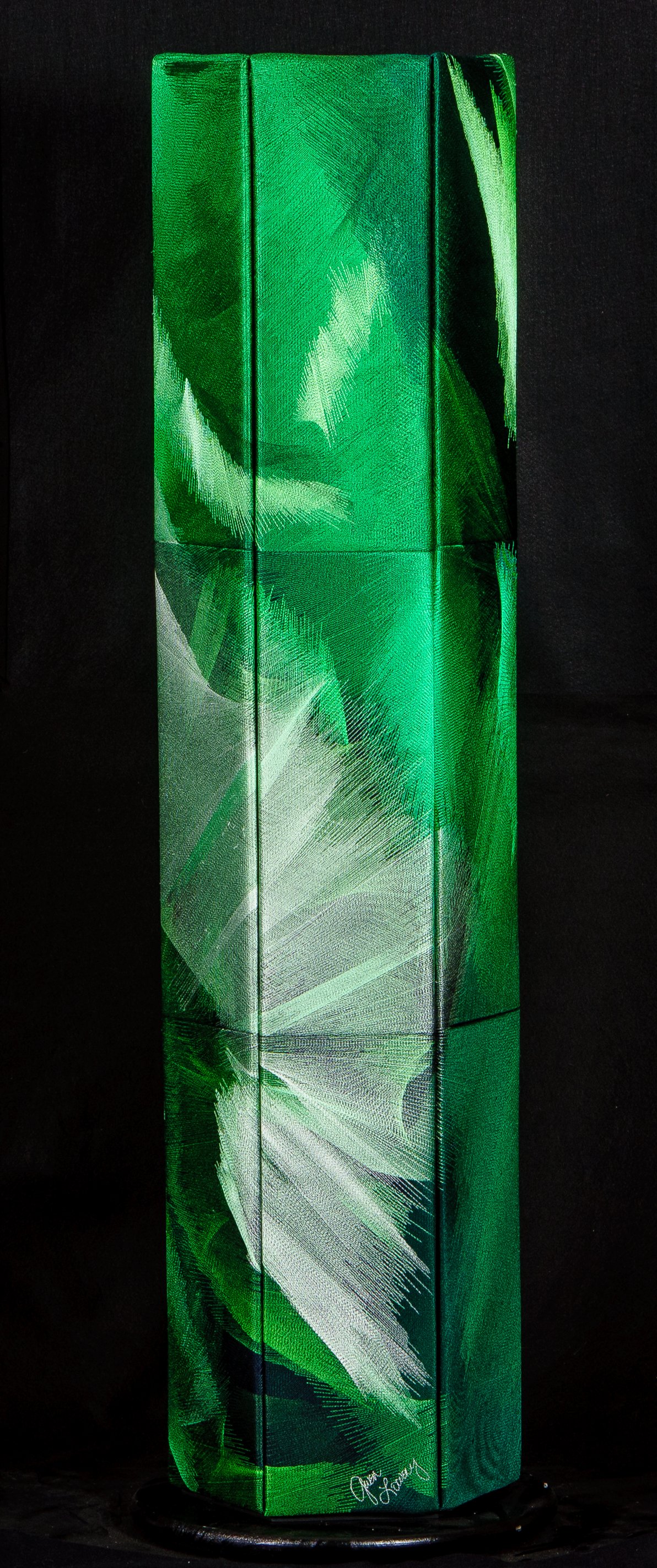 6-AuroraTower6-7x60-4.jpg
